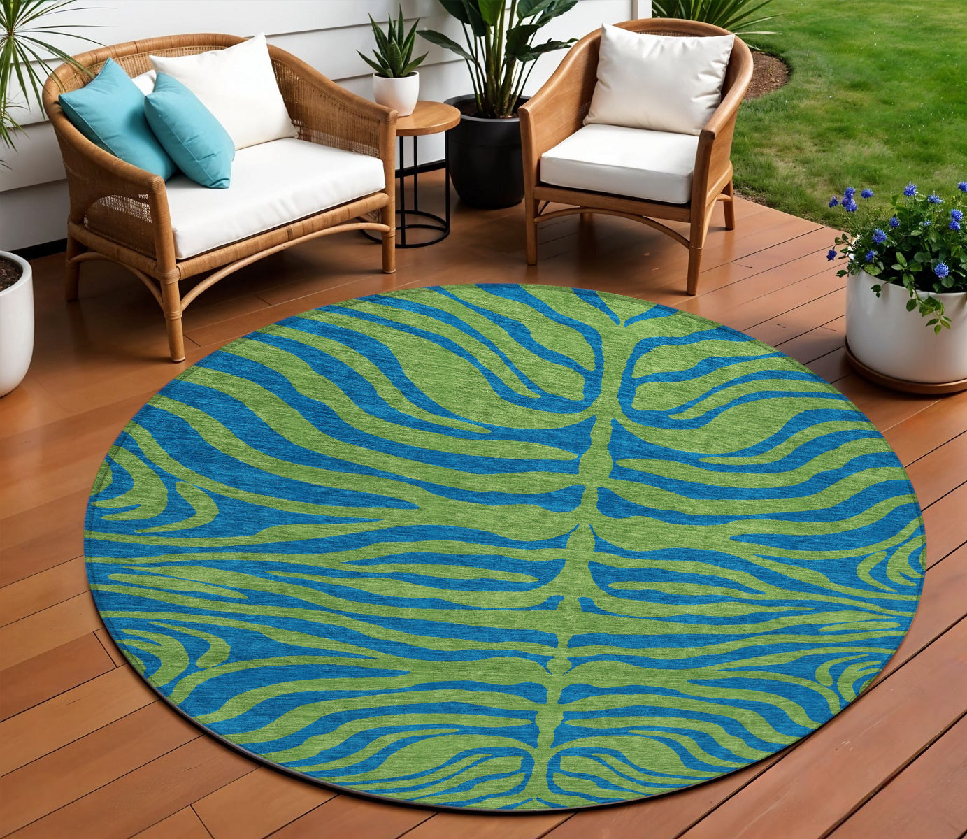 8 Green And Teal Blue Round Animal Print Washable Indoor Outdoor Area Rug
