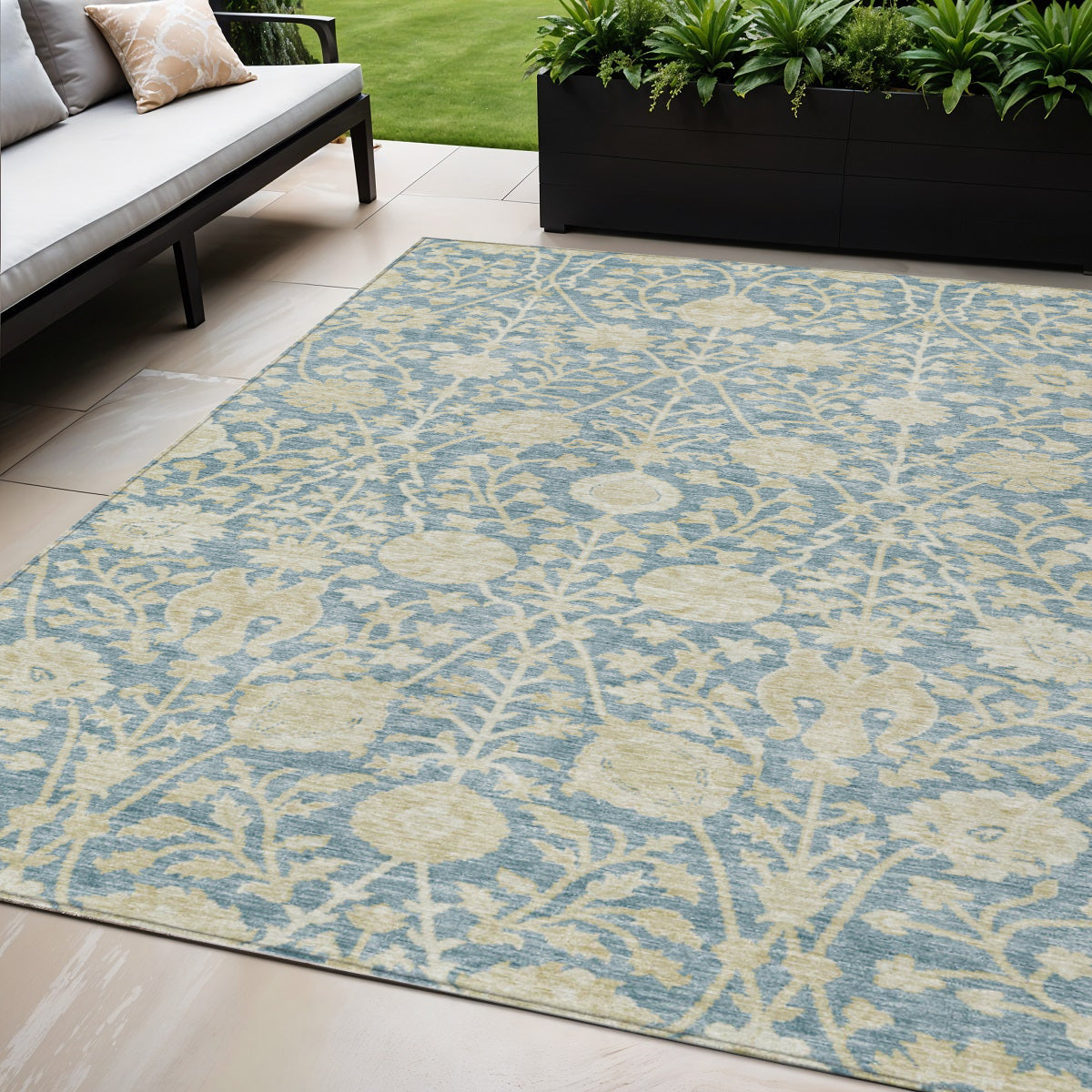 5 X 8 Sky Blue And Beige Floral Washable Indoor Outdoor Area Rug