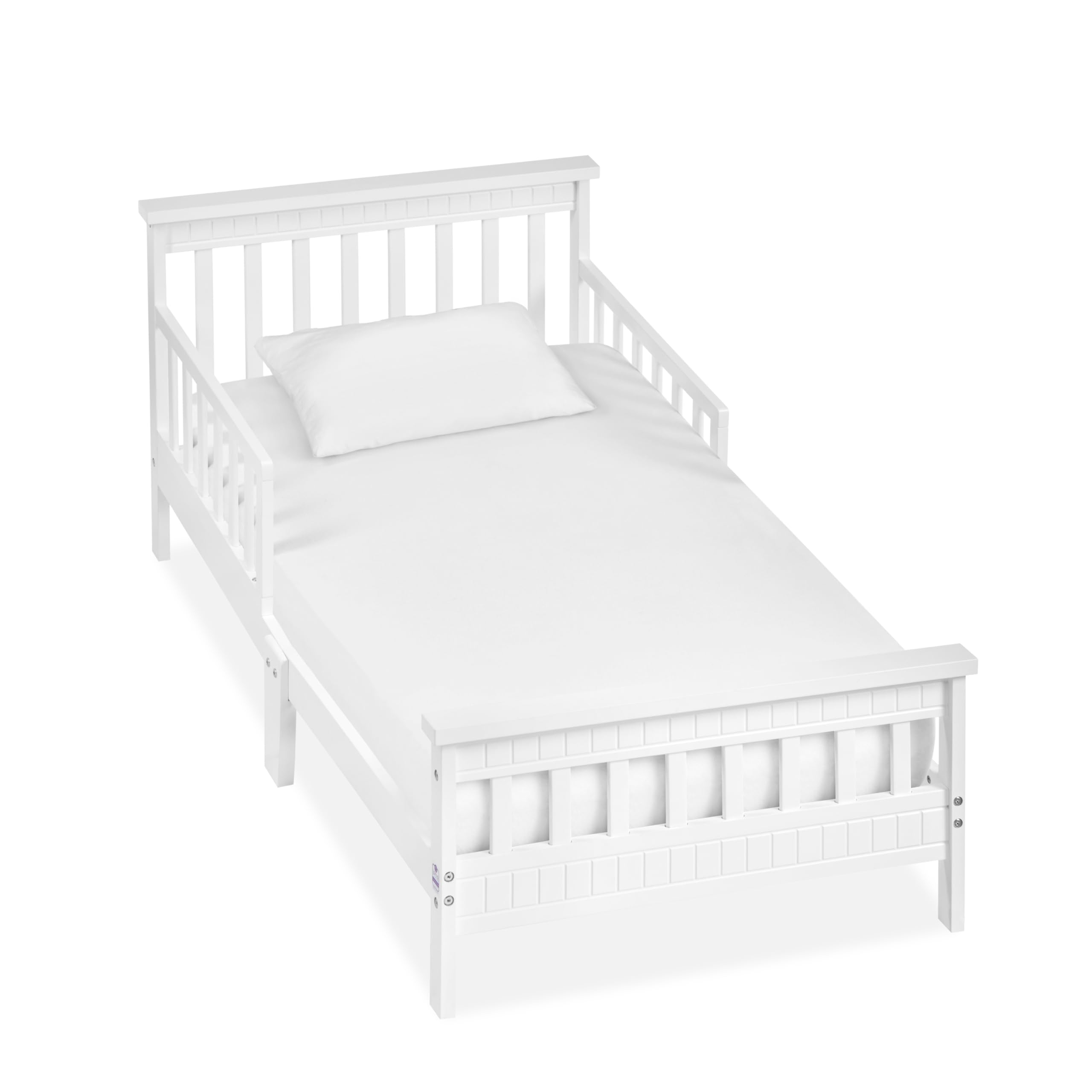 Dream On Me JPMA &Greenguard Gold Certified San-Fran Toddler Bed Made with Sustainable New Zealand Pinewood