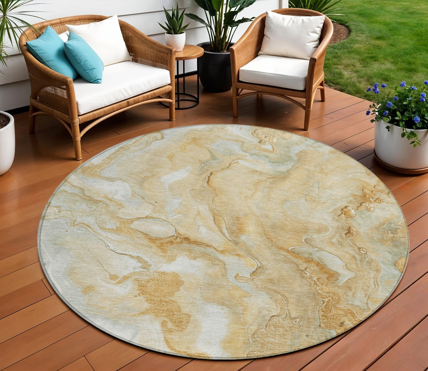 8 Gold And Silver Round Abstract Washable Indoor Outdoor Area Rug