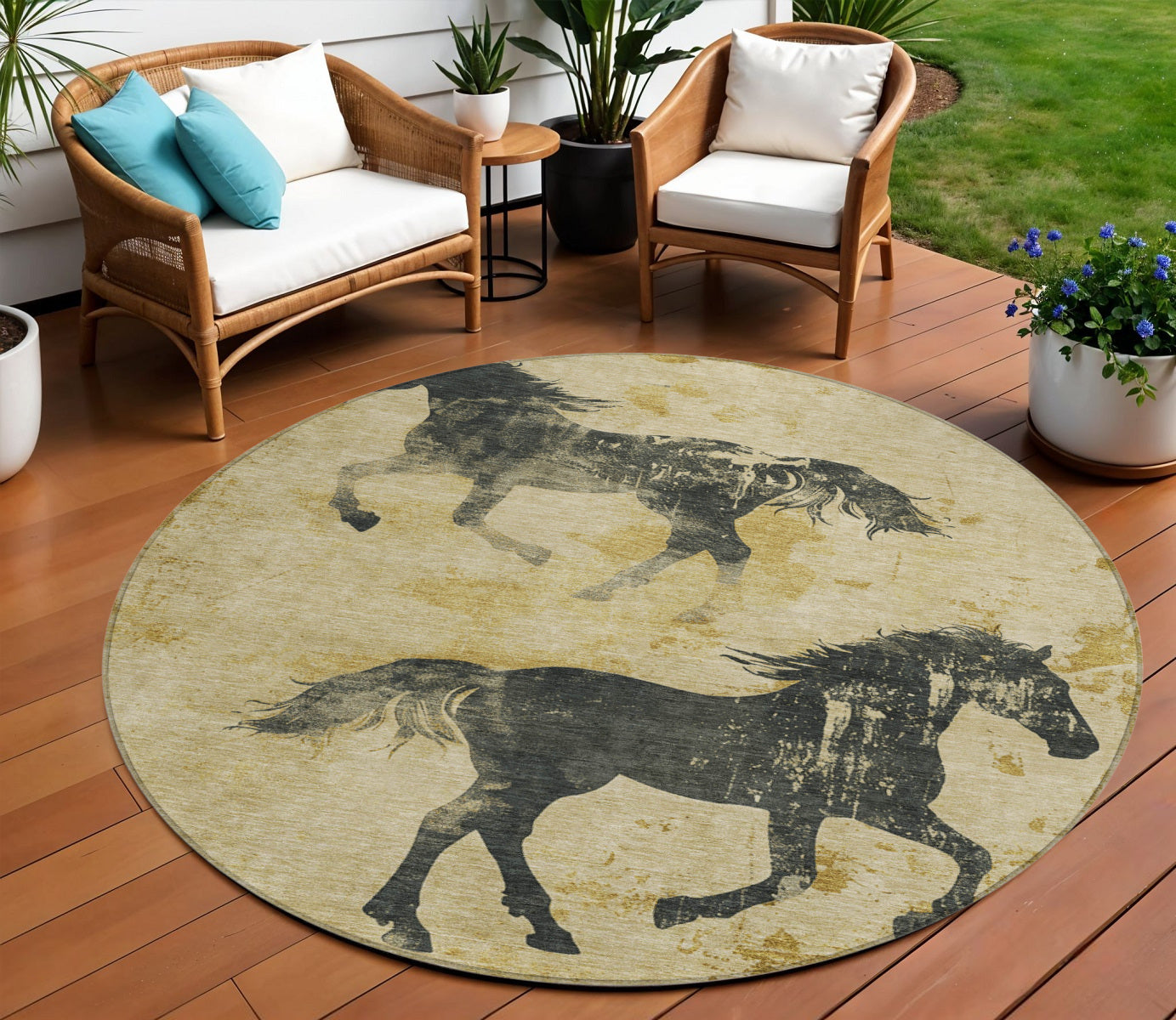 8 Gold And Charcoal Round Horse Washable Indoor Outdoor Area Rug