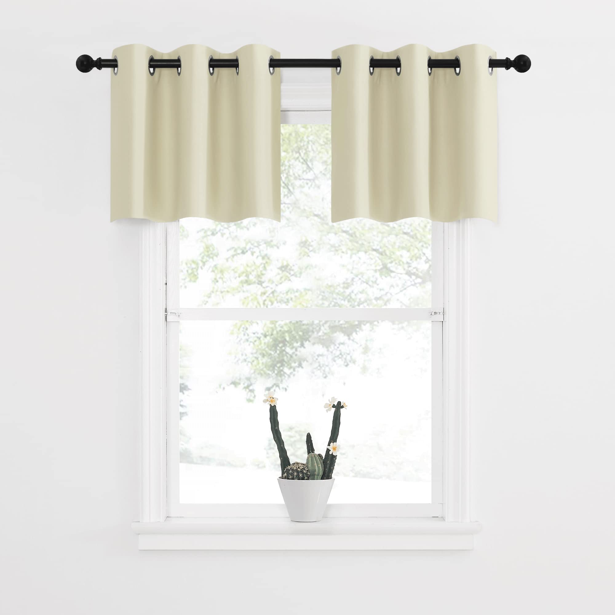 NICETOWN Mini Curtain - Farmhouse Style Kithcne Curtains Small Window Room Darkening Curtain Tiers Thermal Insulated Window Trea