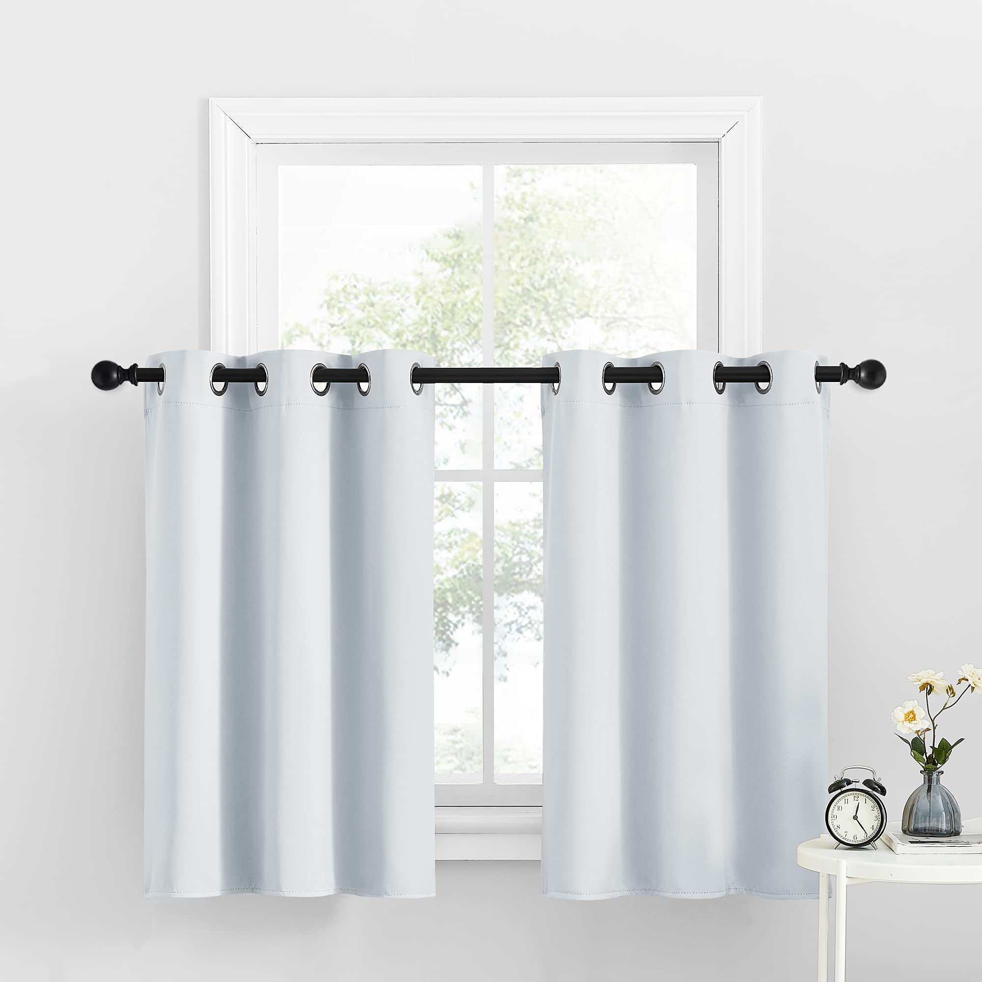 NICETOWN Room Darkening Window Tiers, Kitchen/Bathroom Kids Decor Blackout Valances Thermal Insulated Window Treatment Short Cur