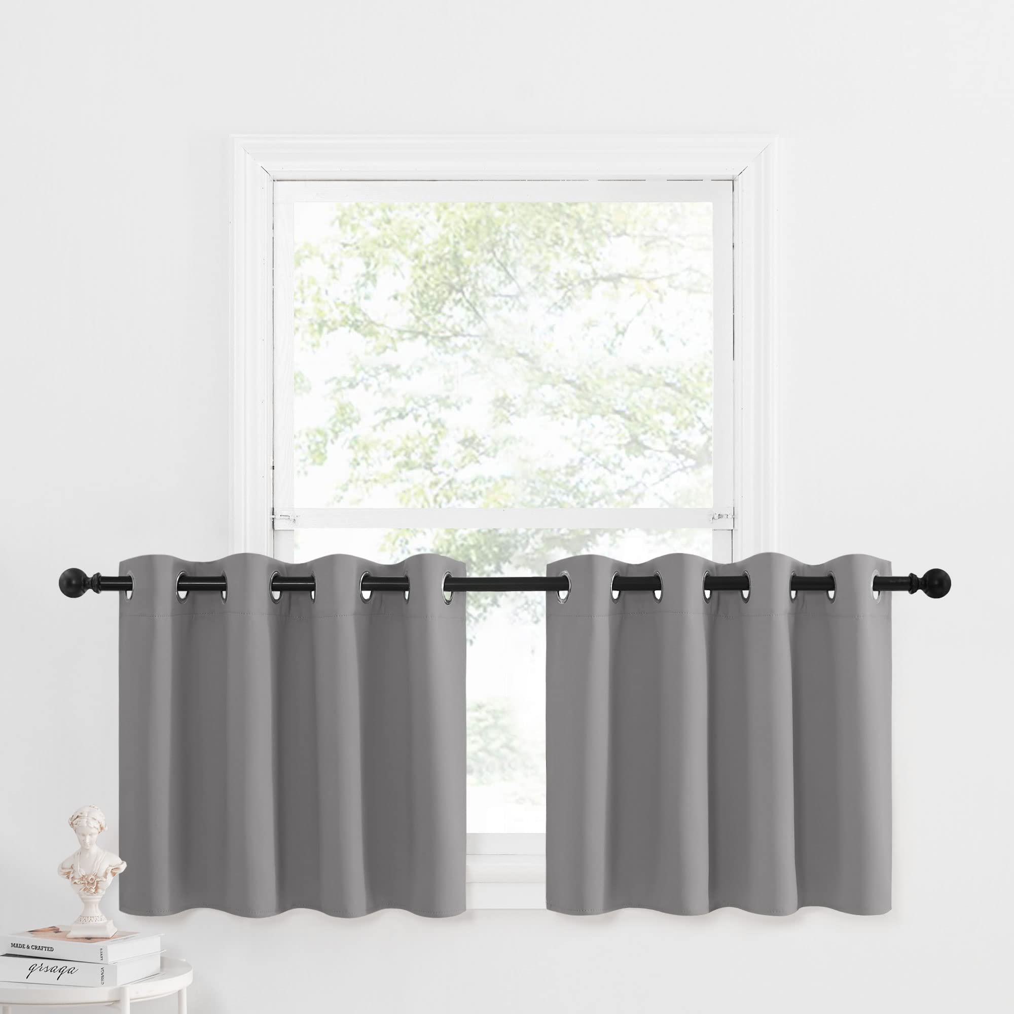 NICETOWN Short Blackout Tiers Curtains for Small Window, 24 Inch Length Blackout Kirchen Curtain Sink Over Thermal Insulated Roo