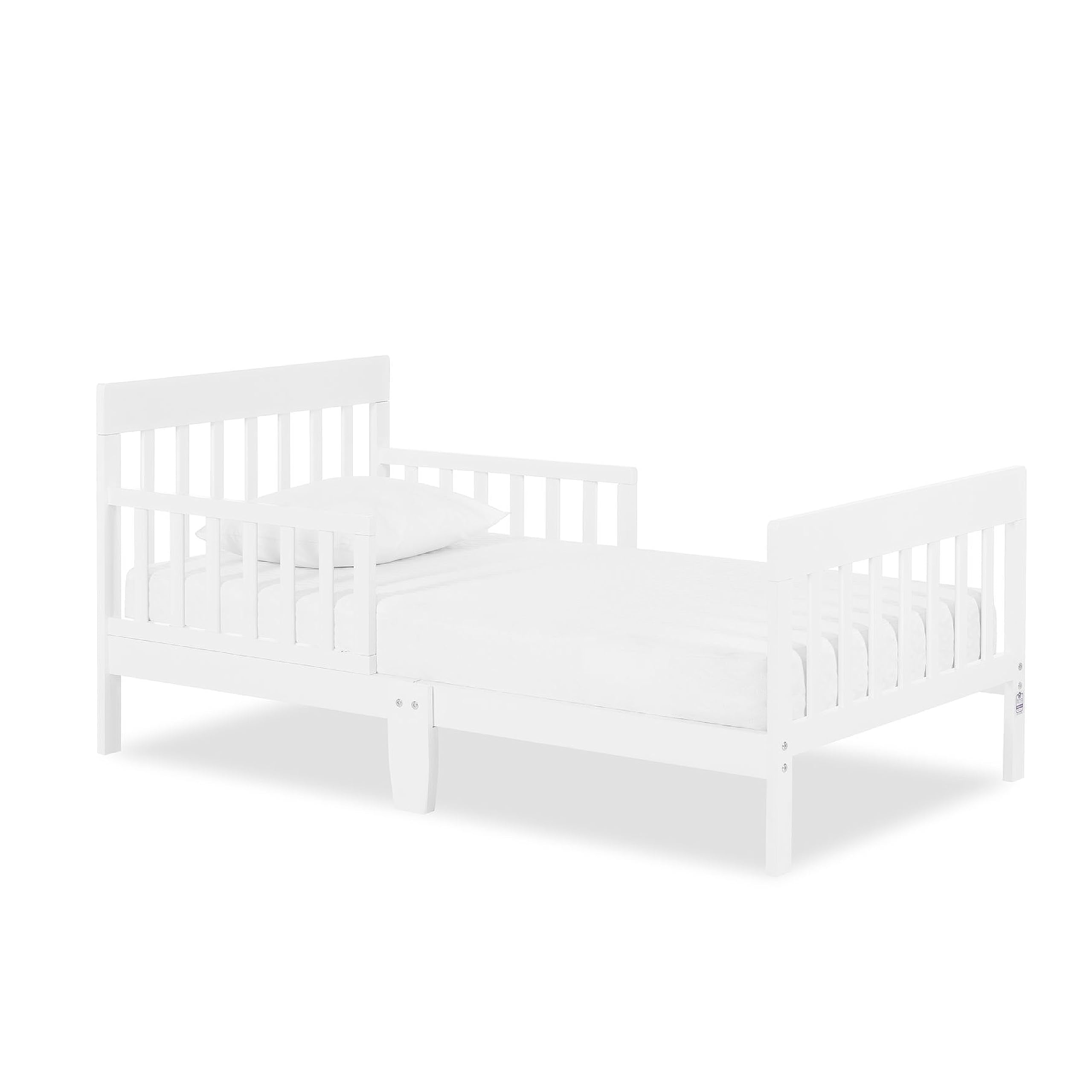 Dream On Me Finn Toddler Bed in White, Greenguard Gold and JPMA Certified, Non-Toxic Finish, Made of Sustainable New Zealand Pin