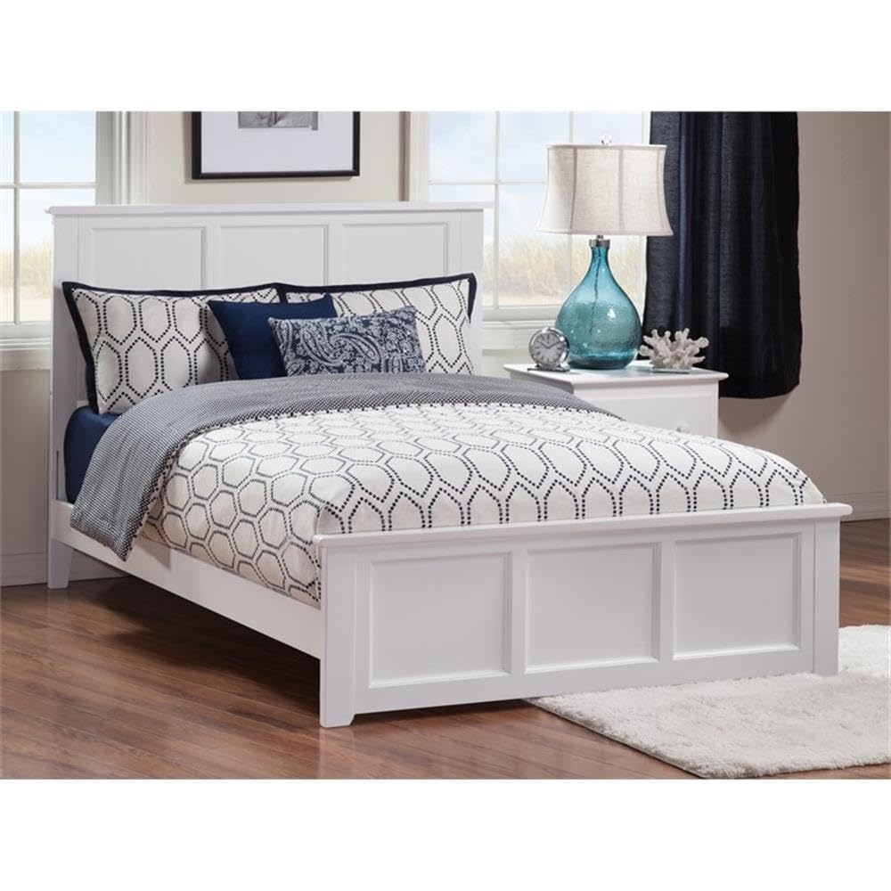 Atlantic Furniture AFI Madison Full Panel Bed in White