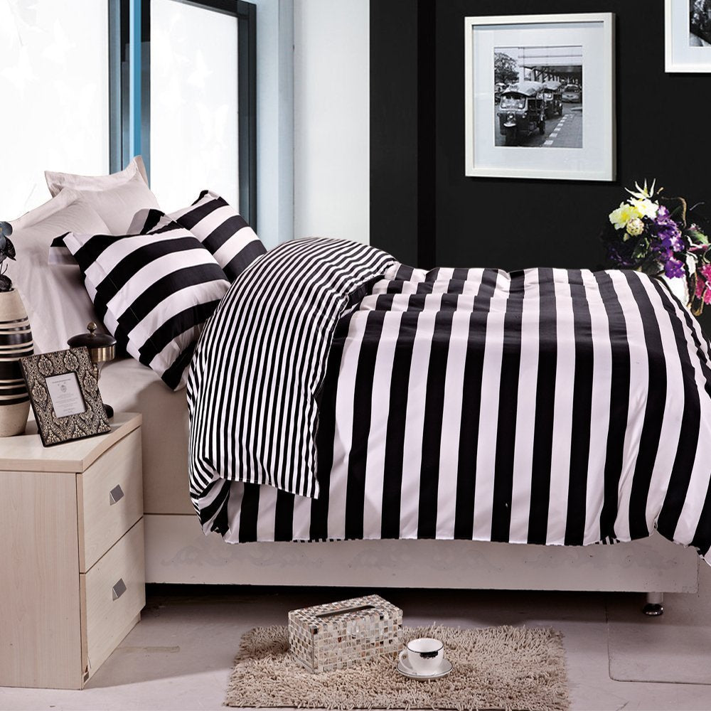 NTBAY 3 Pieces Duvet Cover Set King Size, Reversible Zipper Comforter Cover with 4 Corner Ties and 2 Pillow Shams, Soft Brushed 