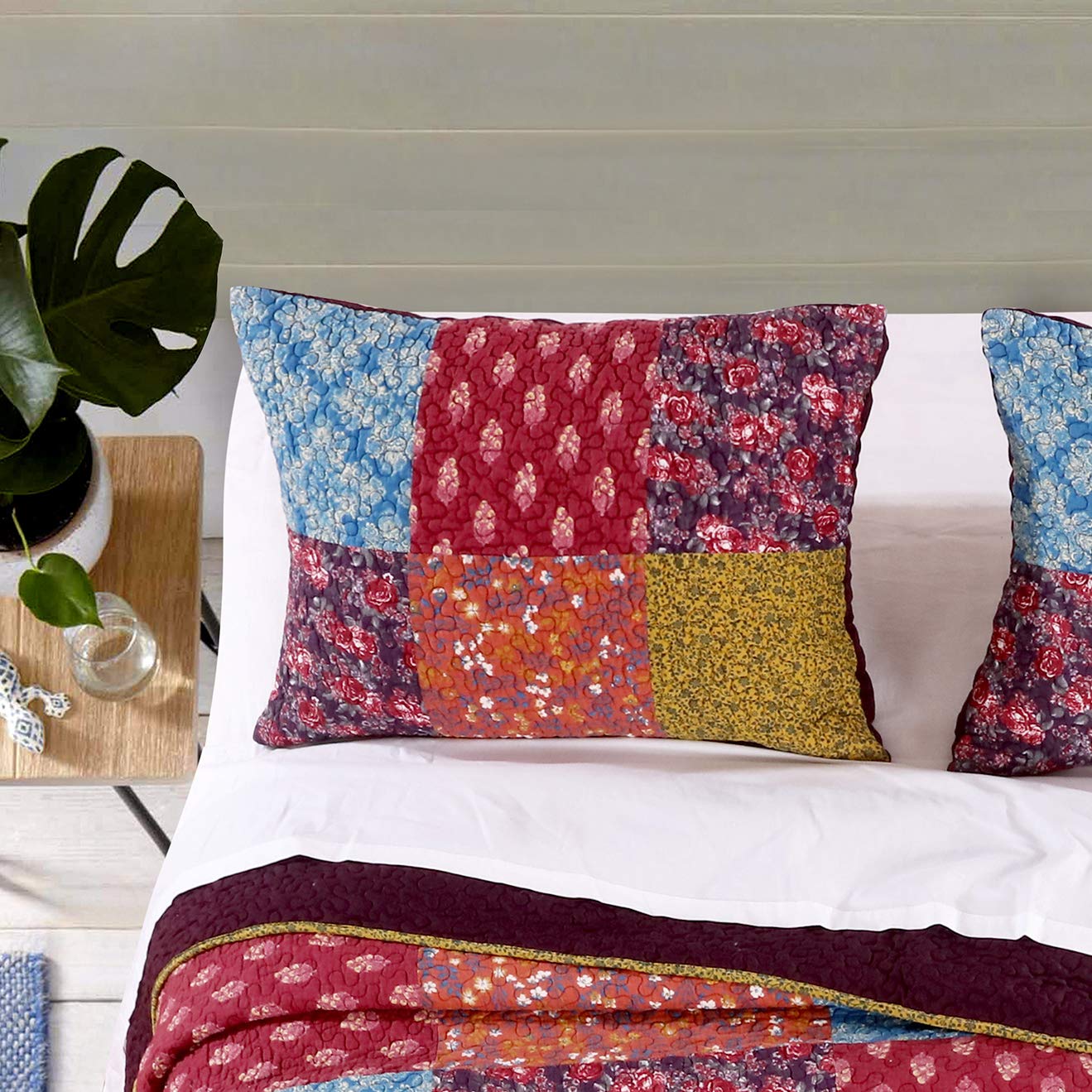 Barefoot Bungalow Normandy Pillow Sham, King, Multicolored