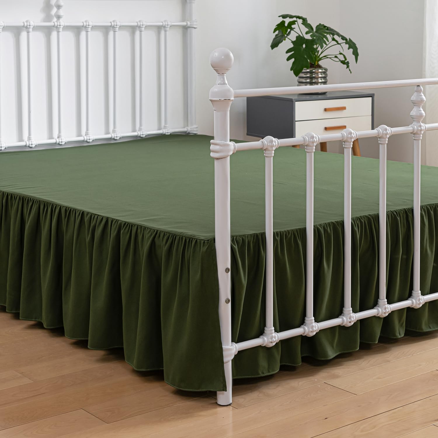 xuan dian Bed Skirt King Size Ruffled Bed Skirts with Split Corners,18 Inch Drop Dust Ruffle Bed Skirt with Platform, Green, Kin