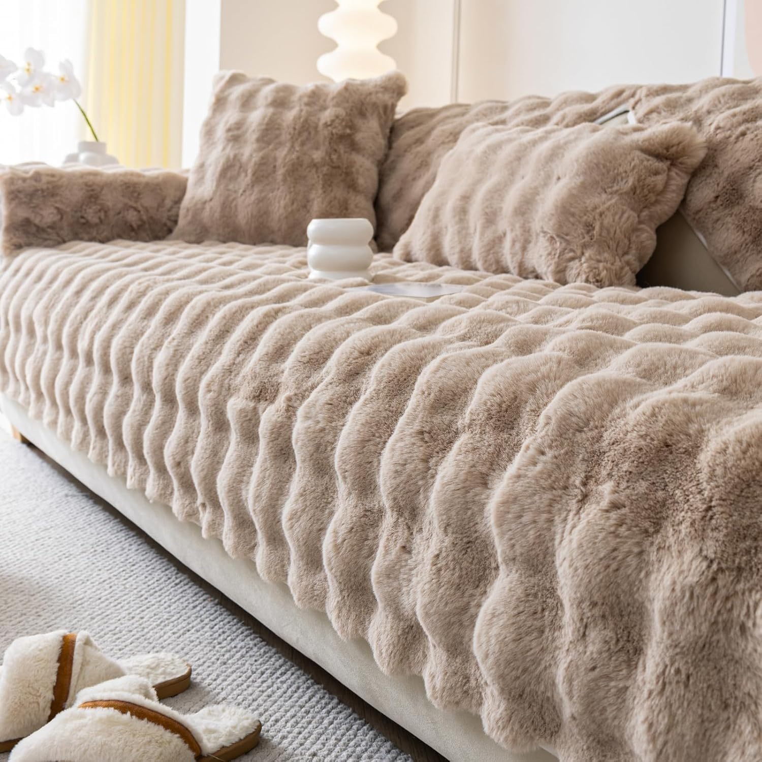 tianxinbaobei Faux Fur Couch Cover,Rabbit Plush Couch Cover,Non-Slip Couch Cover Furniture Protector(Cream, 36x70/3-Seater Sofa 