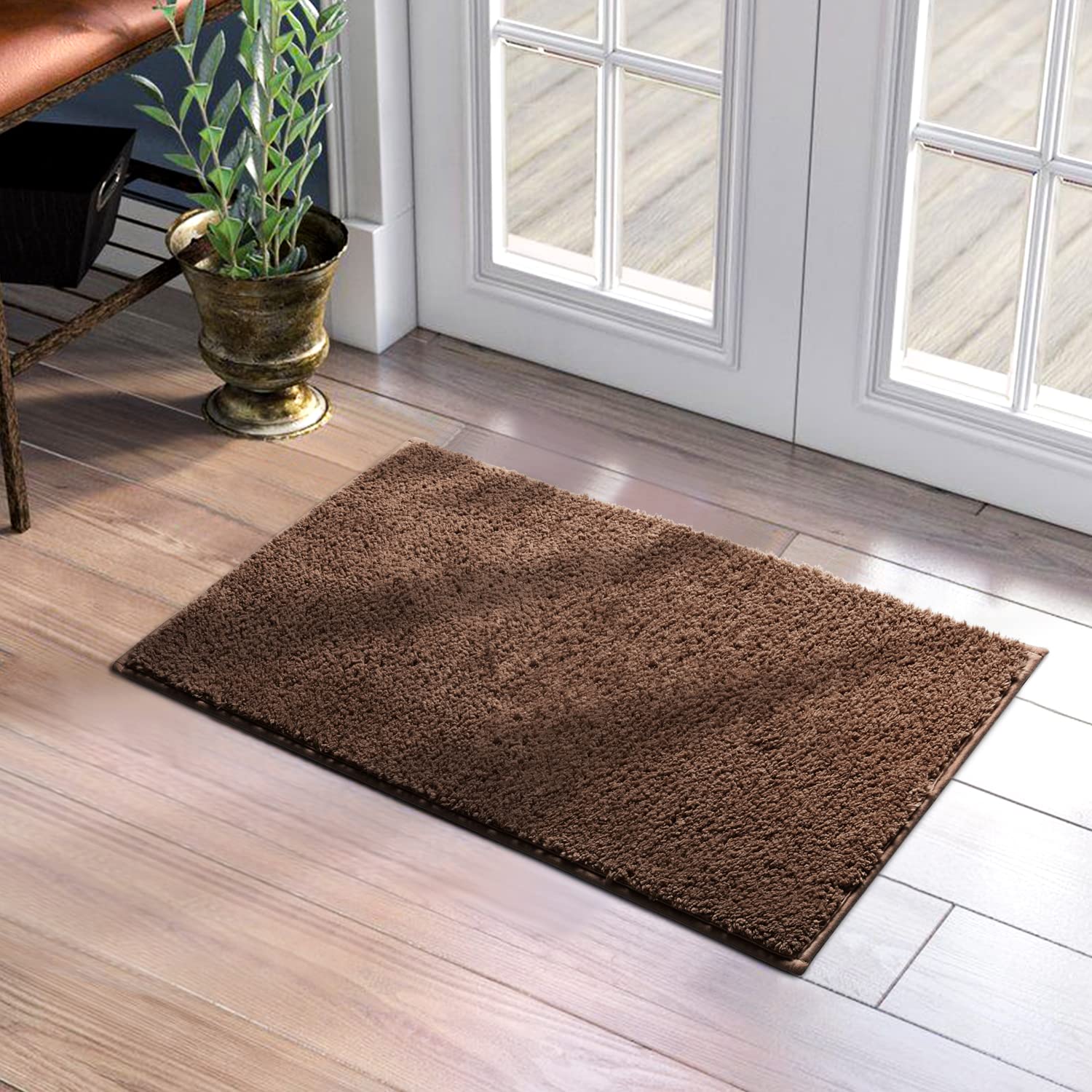 HOMEIDEAS Door Mats Indoor, 17x29 Super Absorbent Non Slip Rugs for Entryway, Front Back Welcome Doormat Dirt Trapper (Brown)