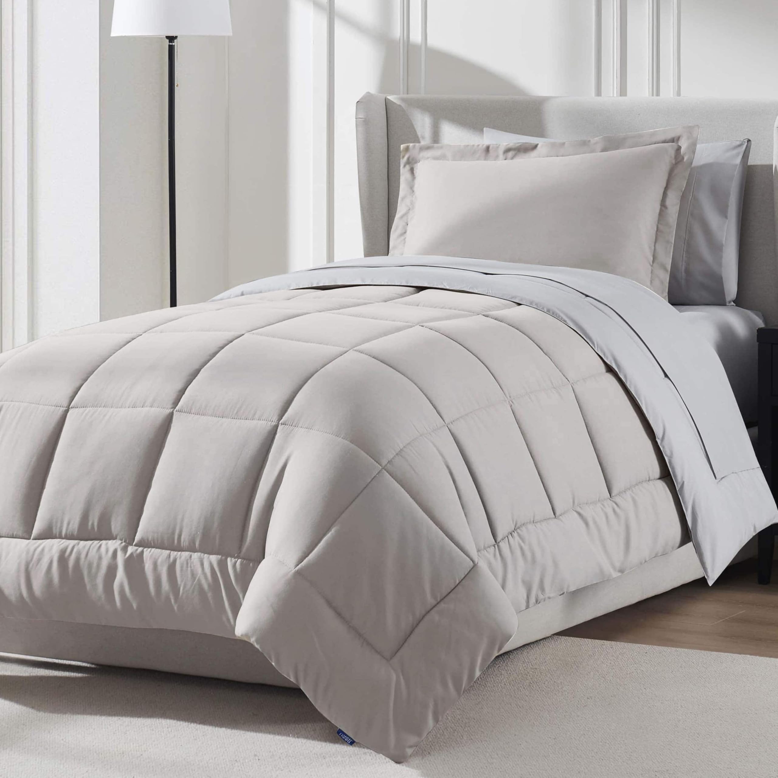 Nestl 5 Piece Twin XL Comforter Set - Linen Reversible Bed in a Bag - Complete Twin XL Size Bedding Set with Sheets, Pillowcase 