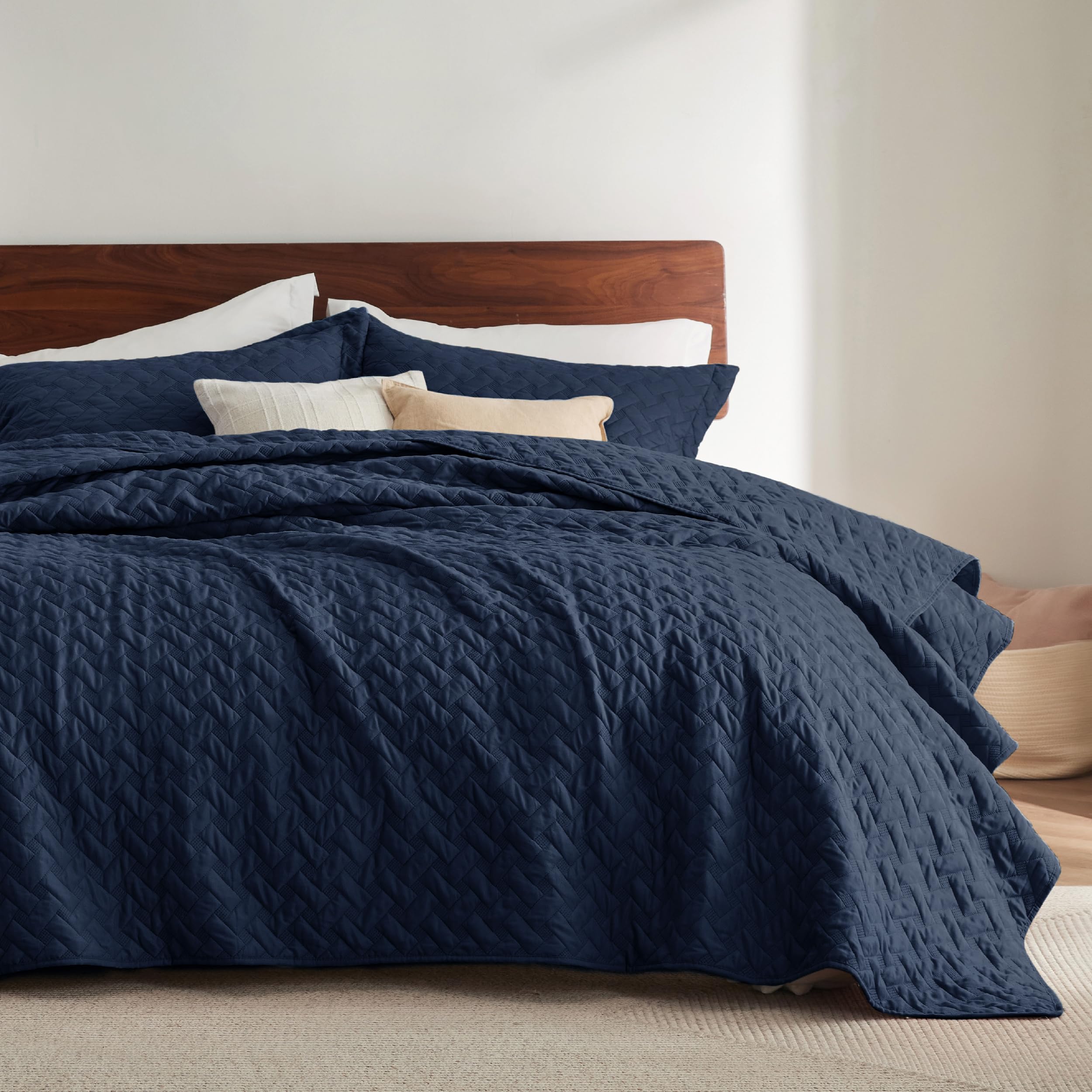 Bedsure California King Quilt Set - Lightweight Summer Quilt Cal King - Navy Bedspread California King Size - Bedding Coverlet f
