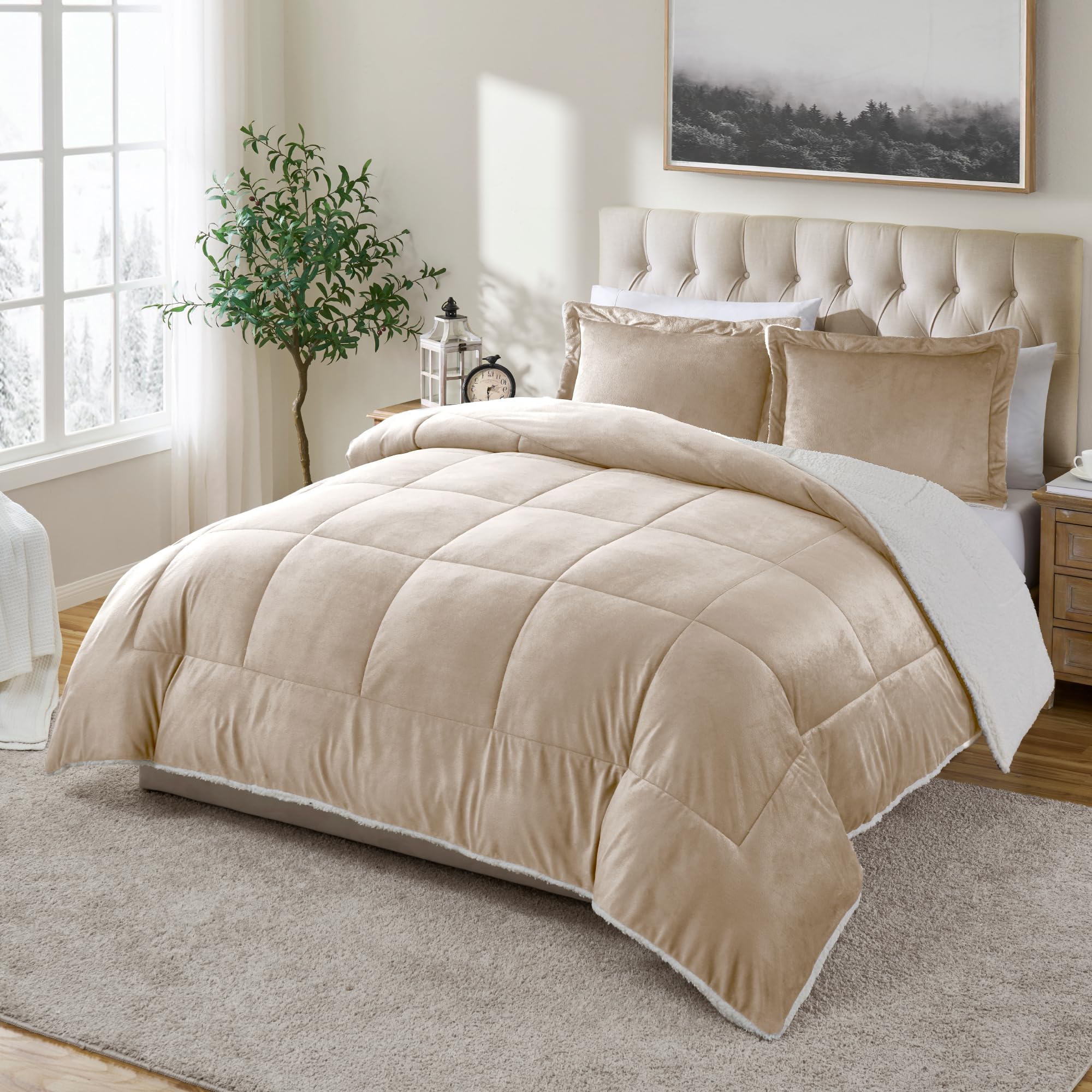 Cathay Home Bedding Sets: Ultra Soft and Plush Reversible Micromink and Sherpa 3-Piece Comforter Set, Camel, Full (76 x 86)