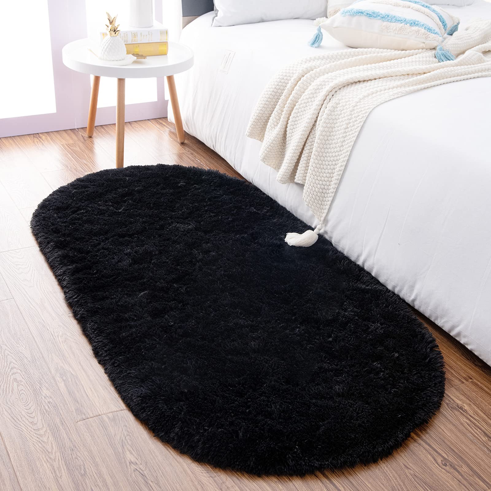 Noahas Ultra Soft Fluffy Bedroom Rugs Kids Room Carpet Modern Shaggy Area Rugs Home Decor 2.6 X 5.3, Black