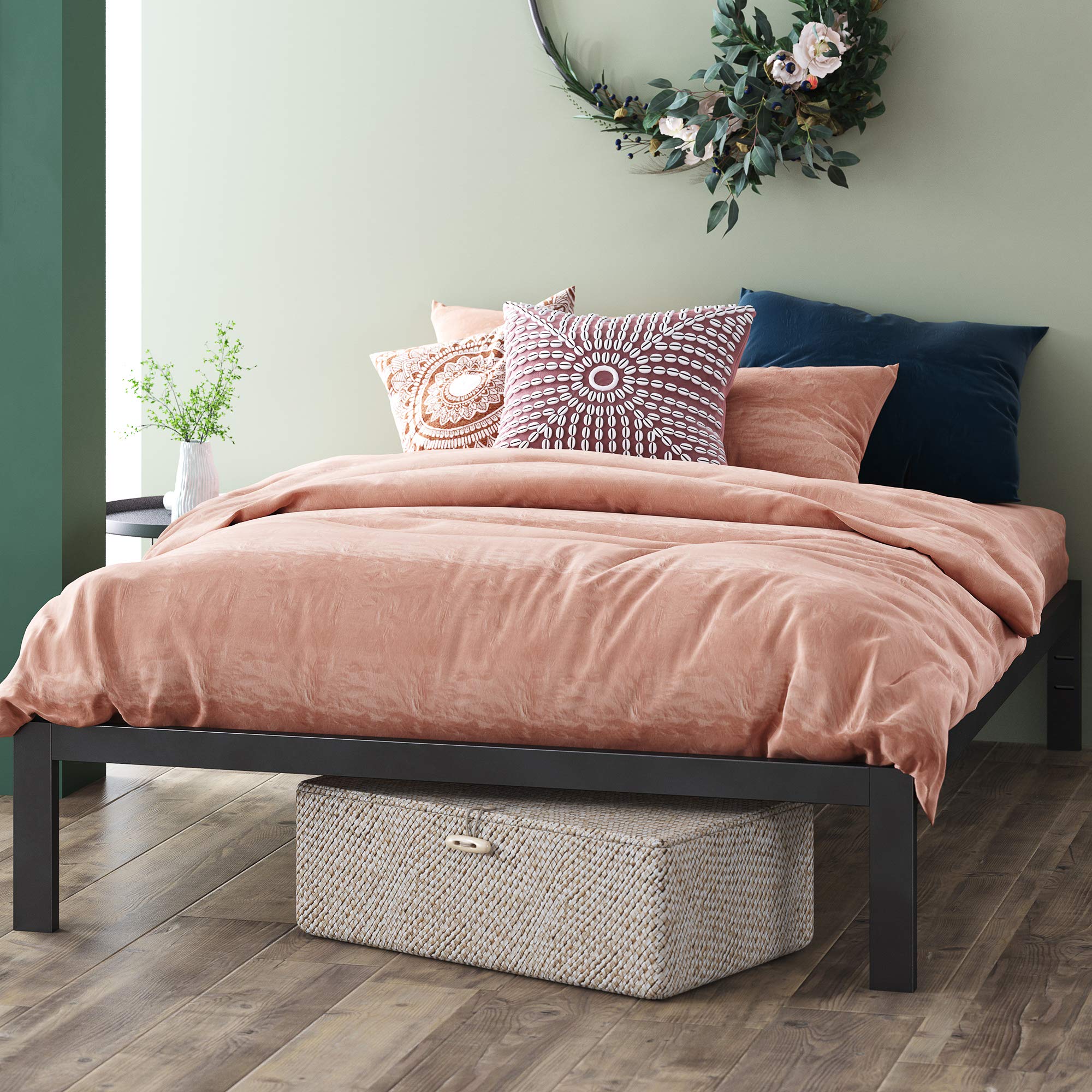 ZINUS Mia Metal Platform Bed Frame, Wood Slat Support, No Box Spring Needed, Easy Assembly, Black, Full