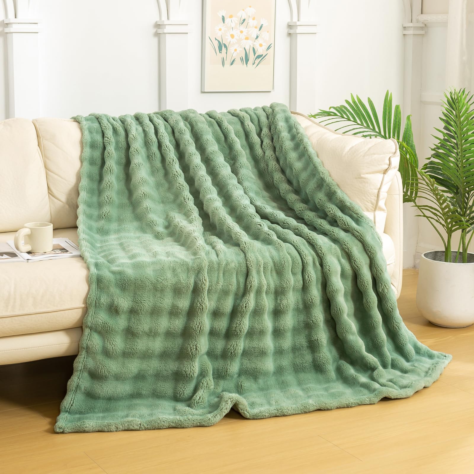YUSOKI Faux Fur Throw Blanket with 3D Bubbles Super Soft Fuzzy Cozy Thick Blanket for Couch Chair Sofa Gift Home D  cor(Sage Gre