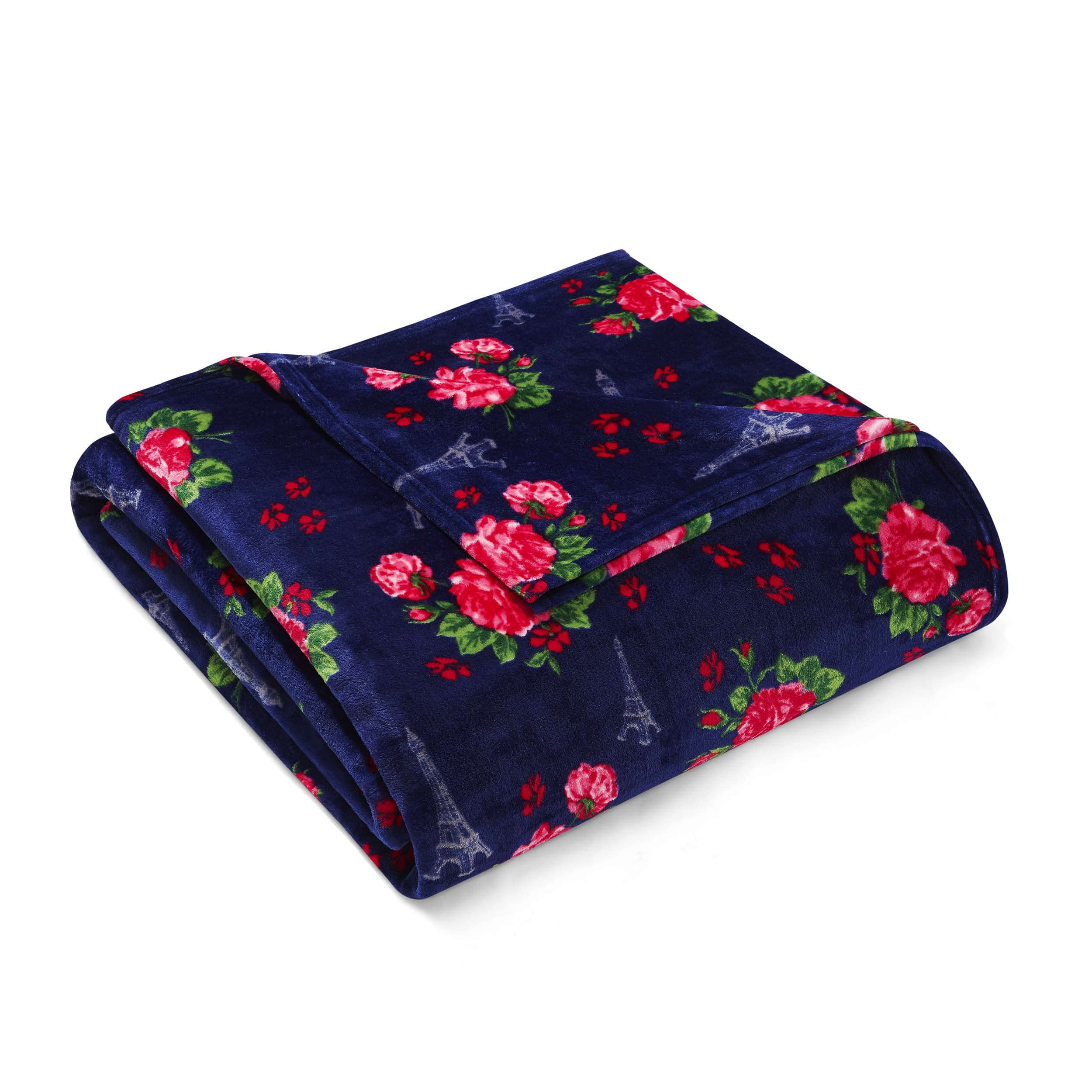 Betsey Johnson | Fleece Collection | Blanket - Ultra Soft & Cozy Plush Fleece, Lightweight & Warm, Perfect for Bed or Couch, Que