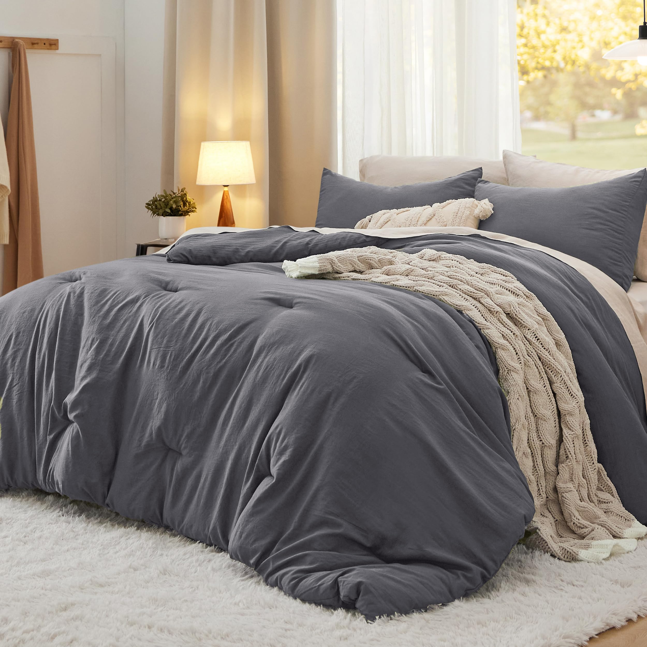 Bedsure Queen Size Comforter Set, Dark Grey Soft Prewashed Bed Comforter for All Seasons, 3 Pieces Warm Bedding Sets, 1 Lightwei