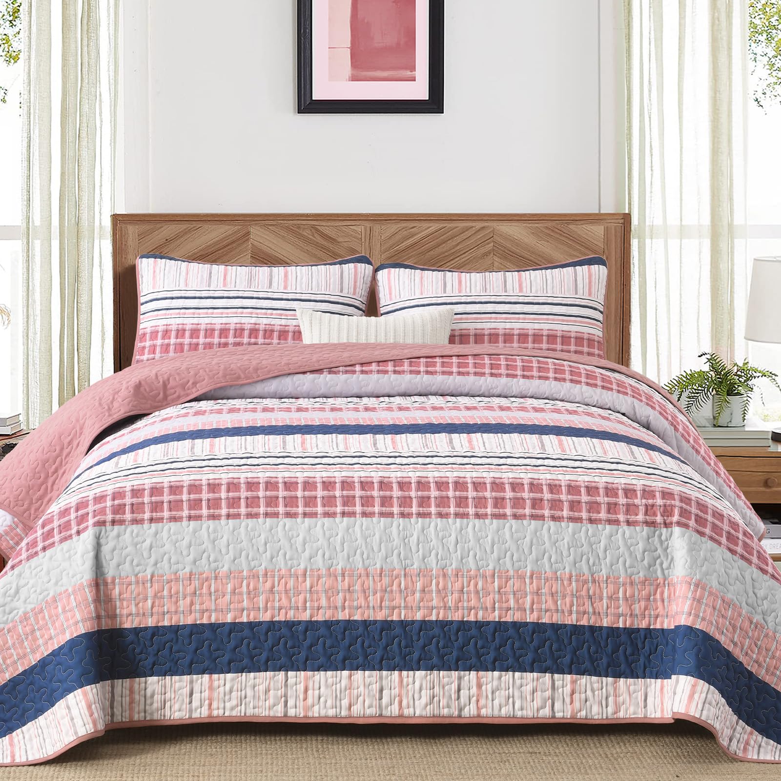 Striped King Size Quilt Set, Pink Boho Bedspread Coverlet Set with 2 Pillowcases, 3 Pieces Soft Lightweight Microfiber Patchwork