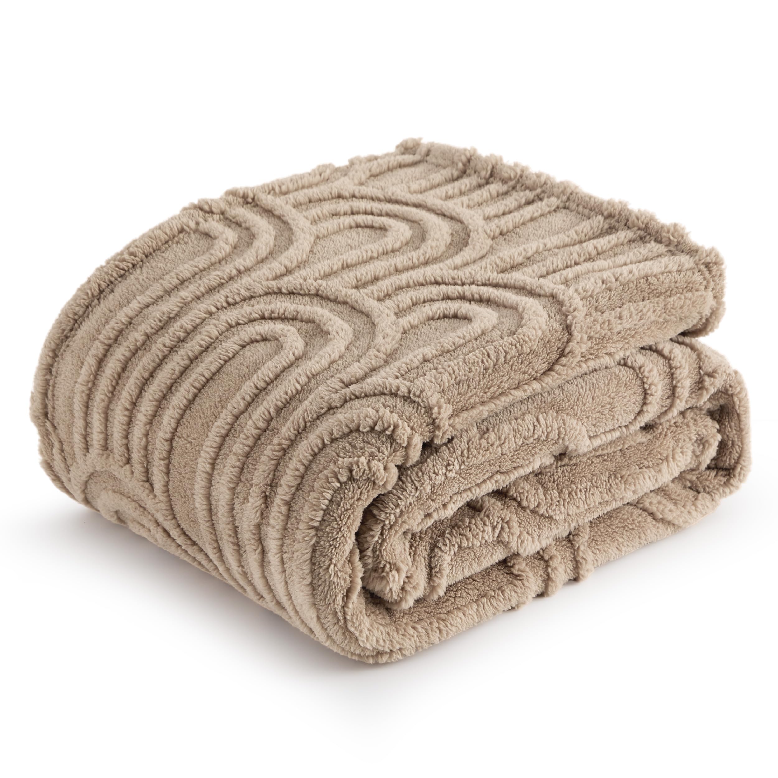Bedsure Brown Twin Blanket for Couch - Super Soft Cozy Blankets for Women, Cute Small Blanket for Girls, 60x80 Inches
