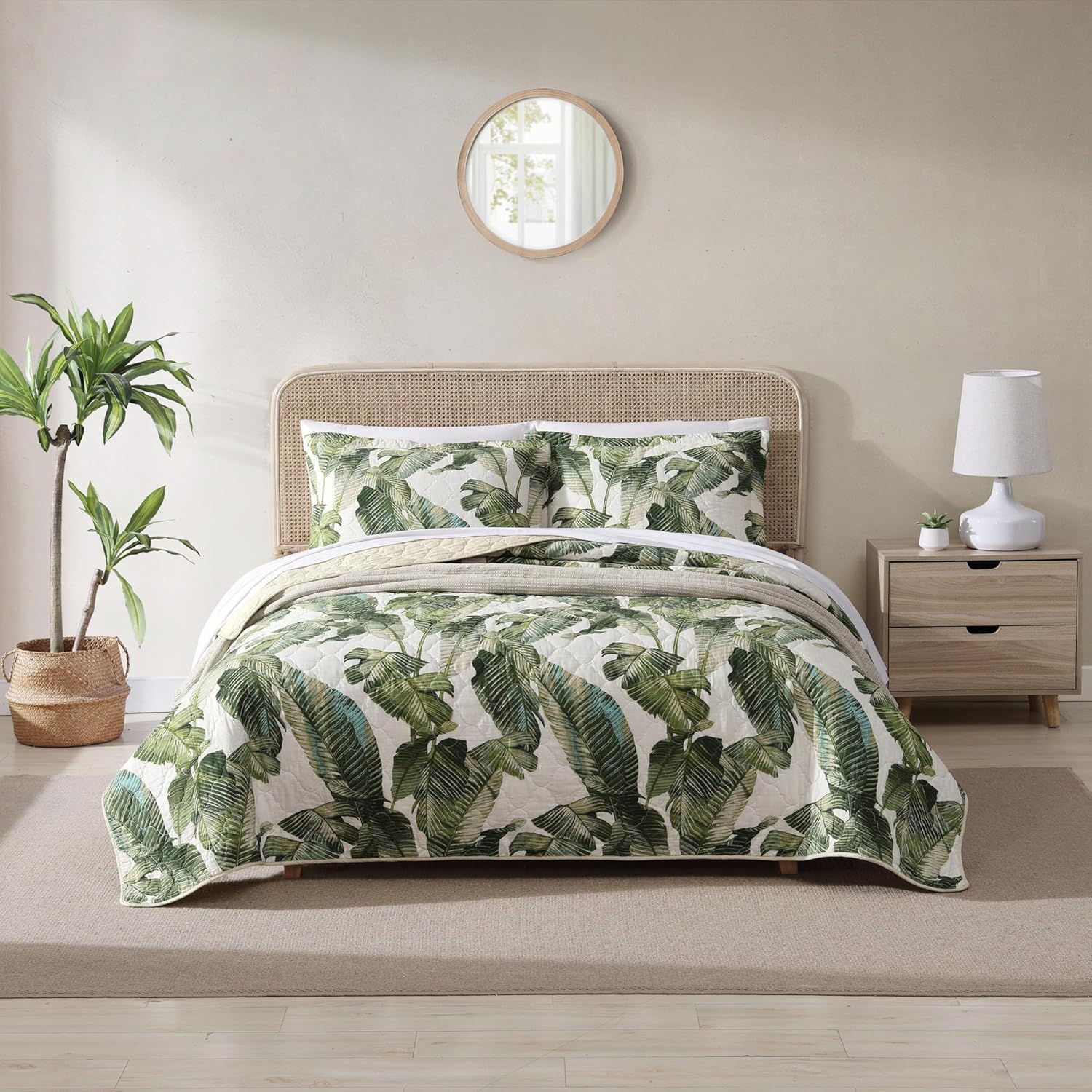 Tommy Bahama - King Quilt Set, Reversible Cotton Bedding with Matching Shams, Pre-Washed for Added Softness (Fiesta Palms Green,
