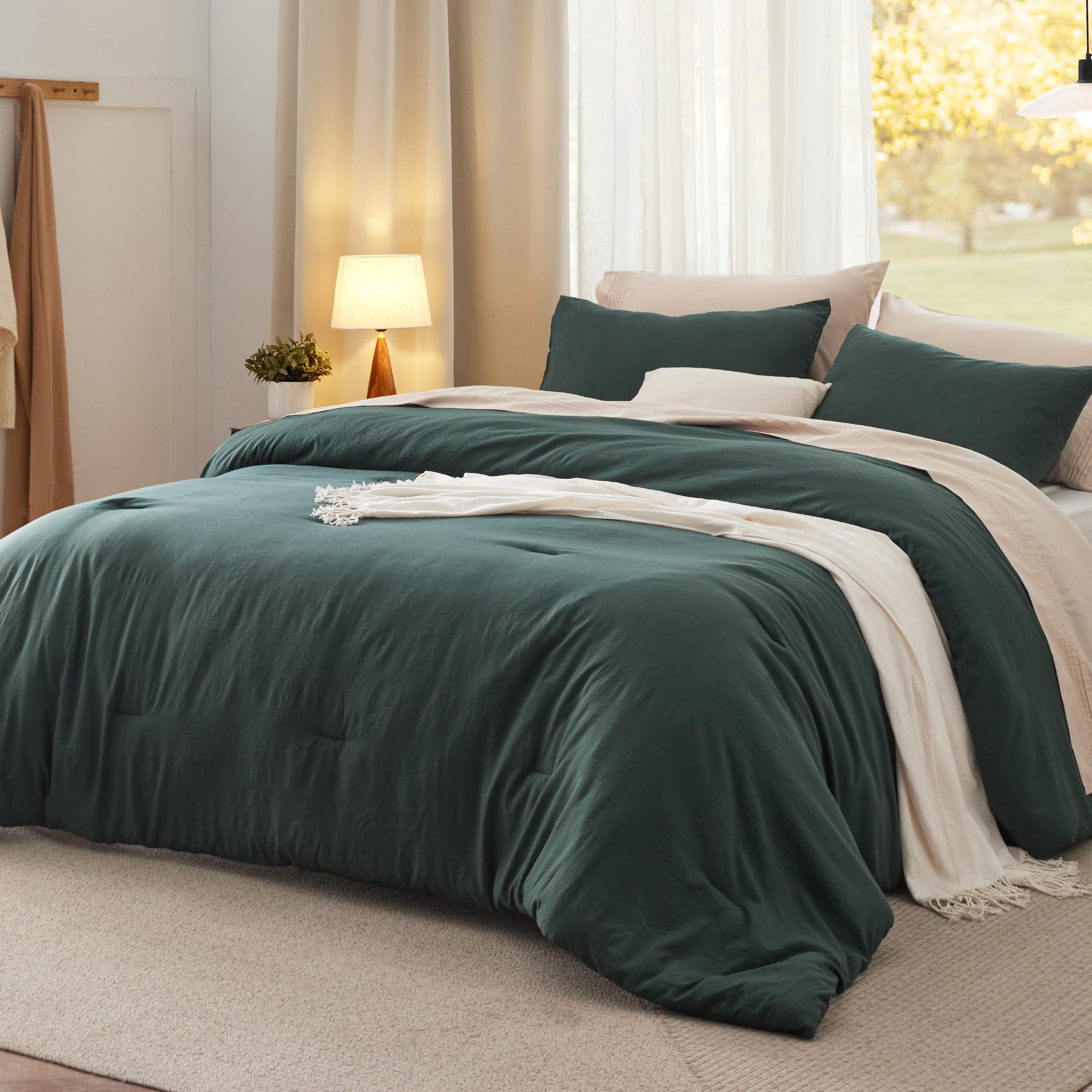 Bedsure Oversized King Size Comforter Set, Forest Green Soft Prewashed Bedding for All Seasons, 3 Pieces GentleSoftBed Set, 1 Li