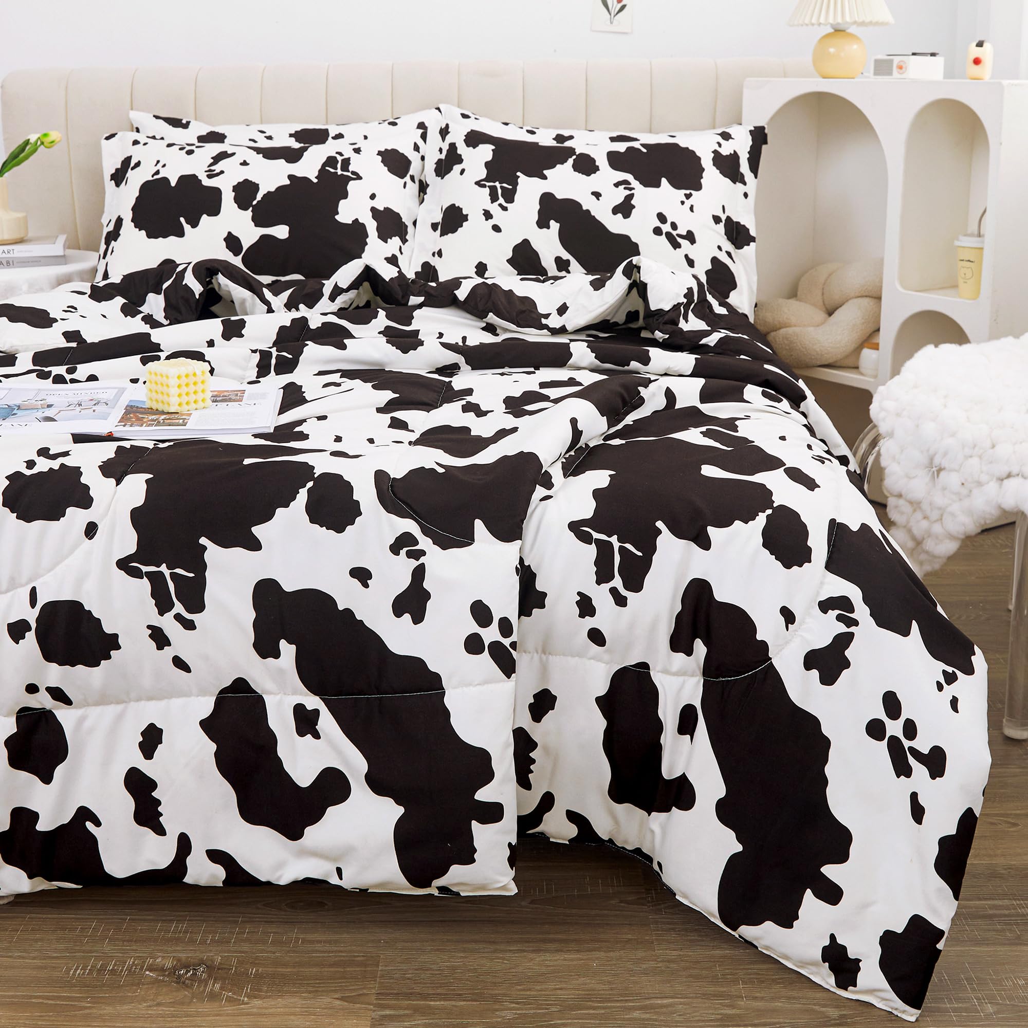 Viviland Cow Print Twin Comforter Set - Kids Brushed Microfiber Twin Bedding Set, 5 Pieces Bed in A Bag, Boys Girls Comforters w