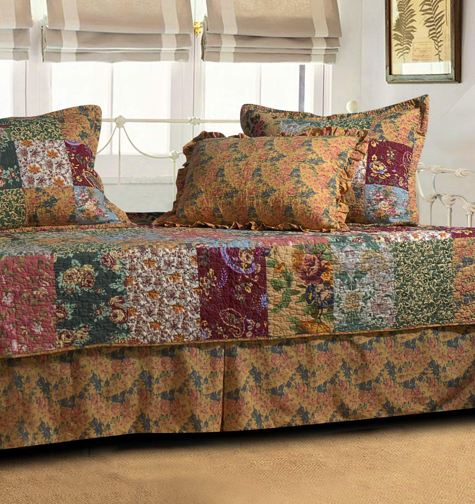 Greenland Home Antique Chic Daybed Quilt Set, 33 inches X 63 inches, Multicolor
