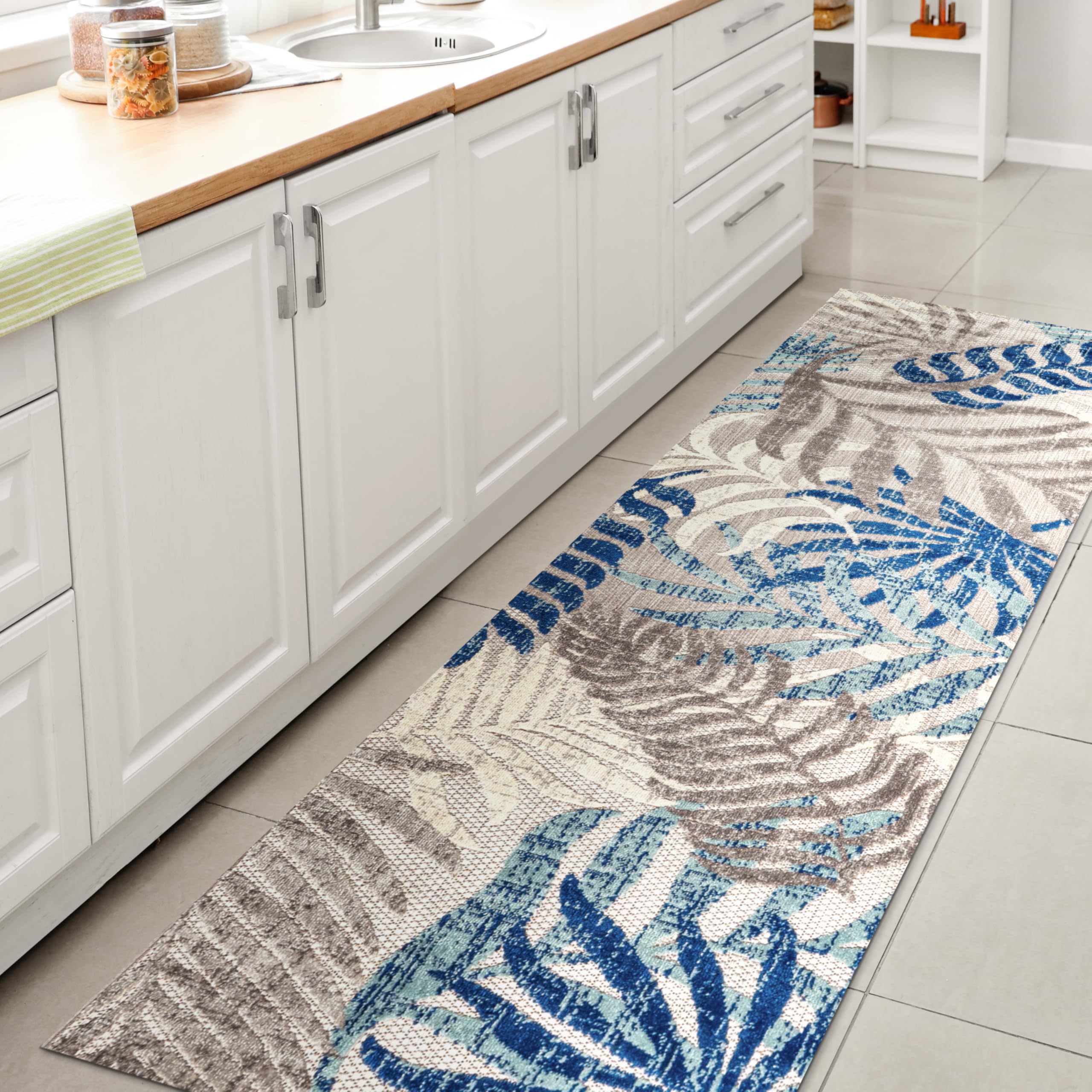 JONATHAN Y AMC100A-28 Tropics Palm Leaves Indoor Outdoor Area-Rug Bohemian Floral Easy-Cleaning High Traffic Bedroom Kitchen Bac