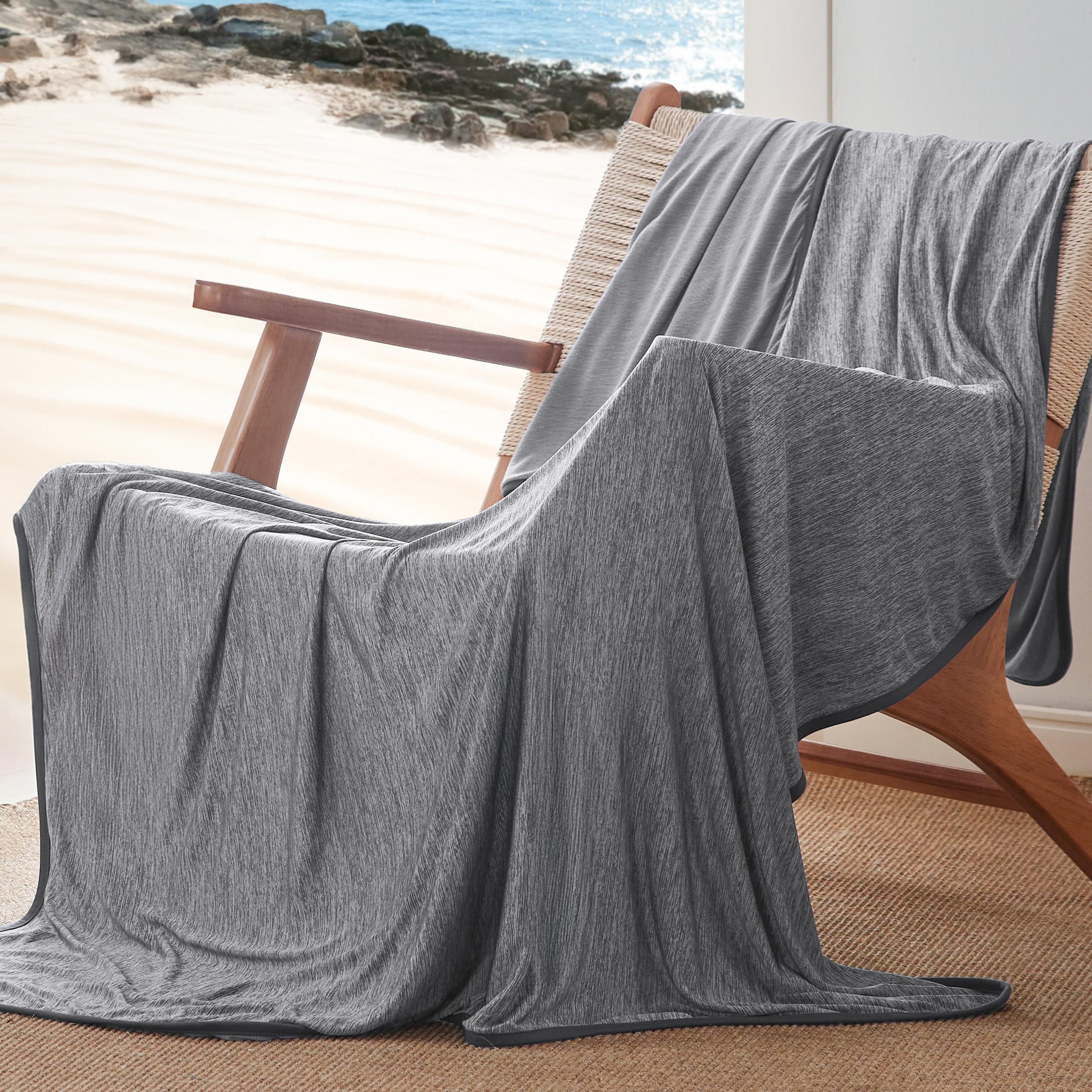 Bedsure Green Cooling Blanket Queen Size for Hot Sleepers - Summer Cold Blanket for Queen Size Bed with Rayon Derived from Bambo
