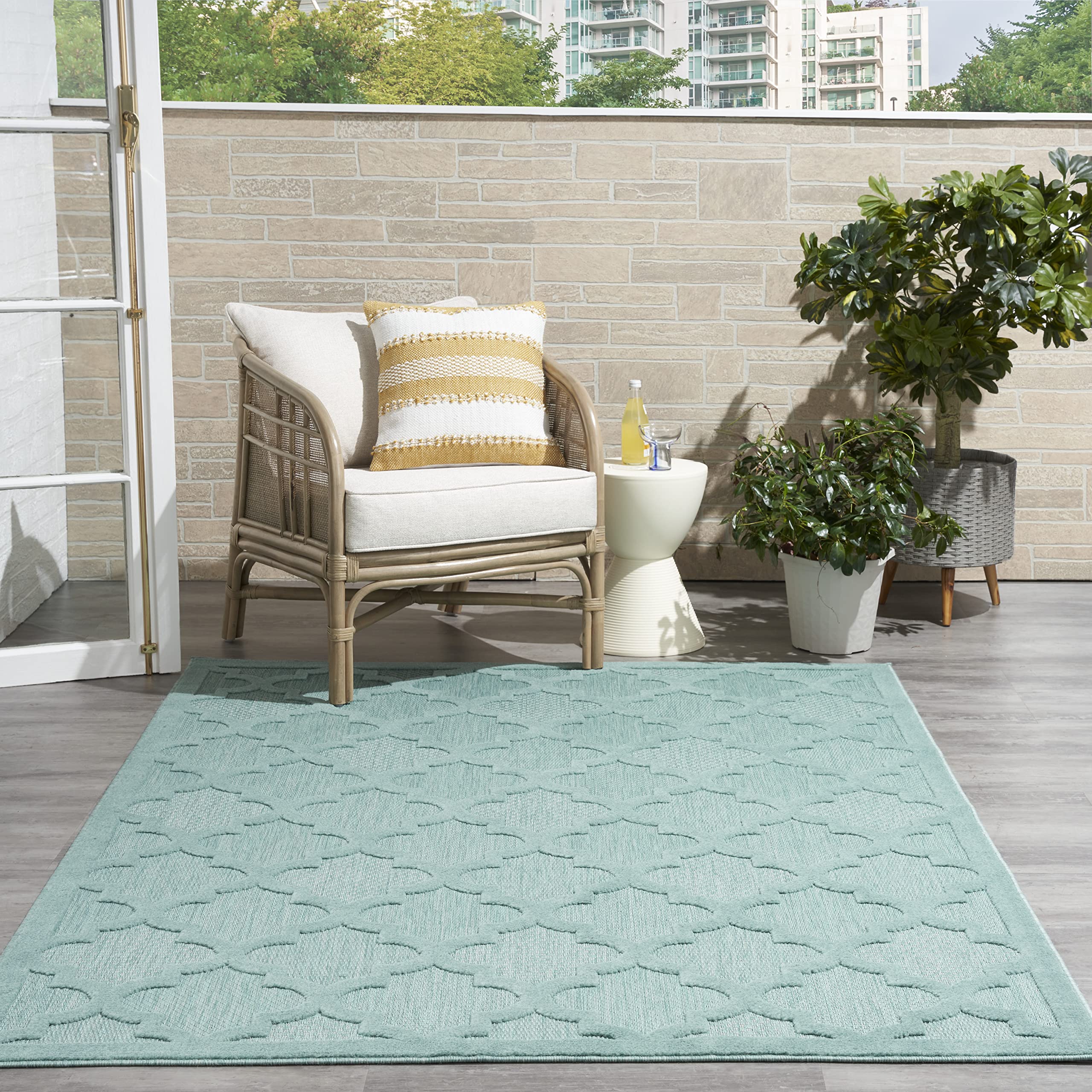 Nourison Easy Care 4 x 6 Aqua/Teal Indoor/Outdoor Rug