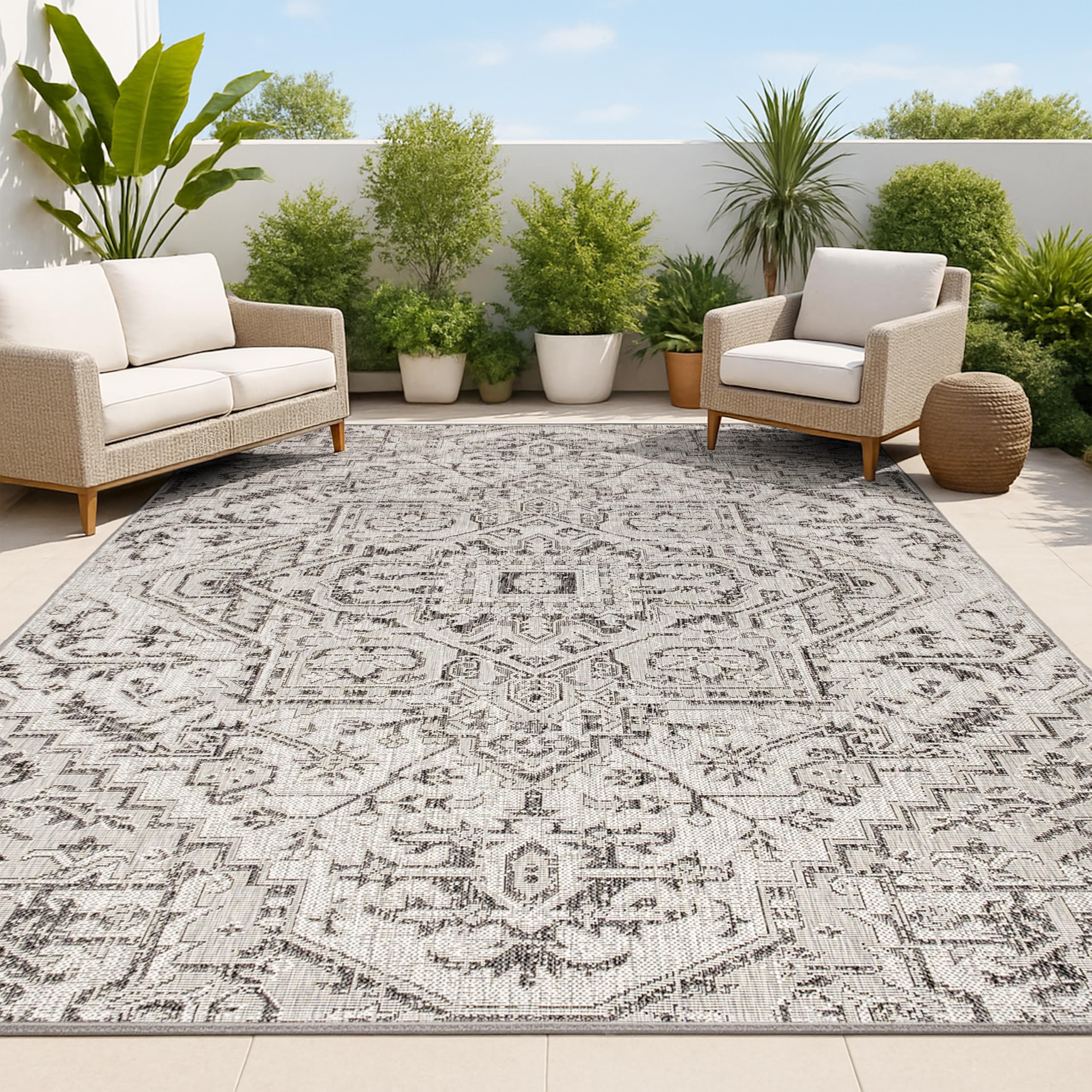 JONATHAN Y Boho Medallion Indoor Outdoor Area Rug 4X6 Black/Gray, Estrella Textured Weave for Backyard, Patio, Porch, Easy-Clean