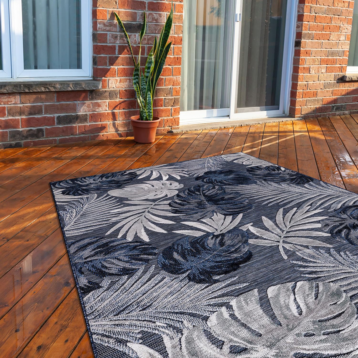 CAMILSON Indoor/Outdoor Rug, Navy Blue 6x9 Leaf Tropical Botanical Area Rugs for Indoor and Outdoor patios, Easy-Cleaning Non-Sh