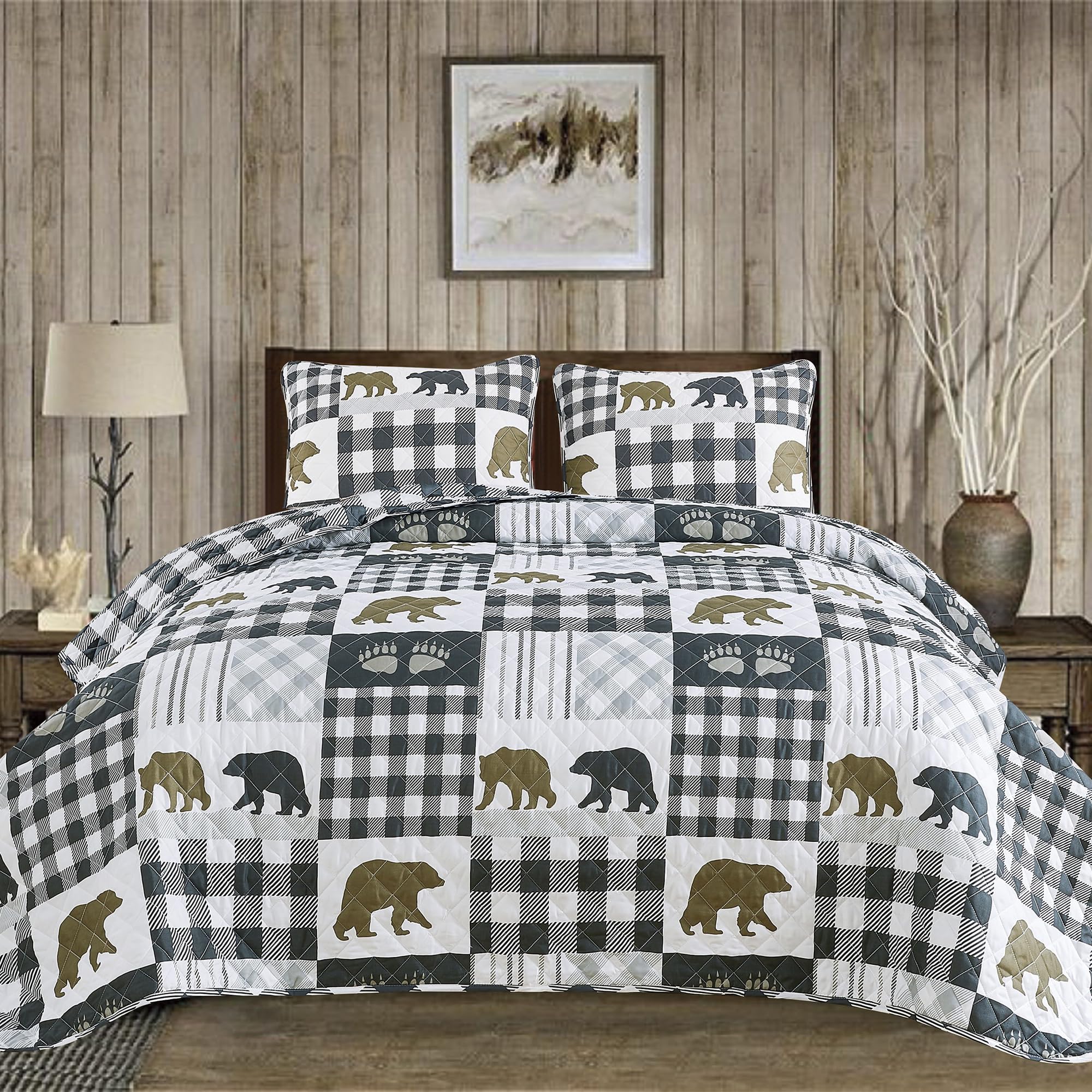 Market & Place Rustic Quilts King Size | 3-Piece Cabin Comforter Set with Shams | Reversible Lodge Bear Bedding for All Season |