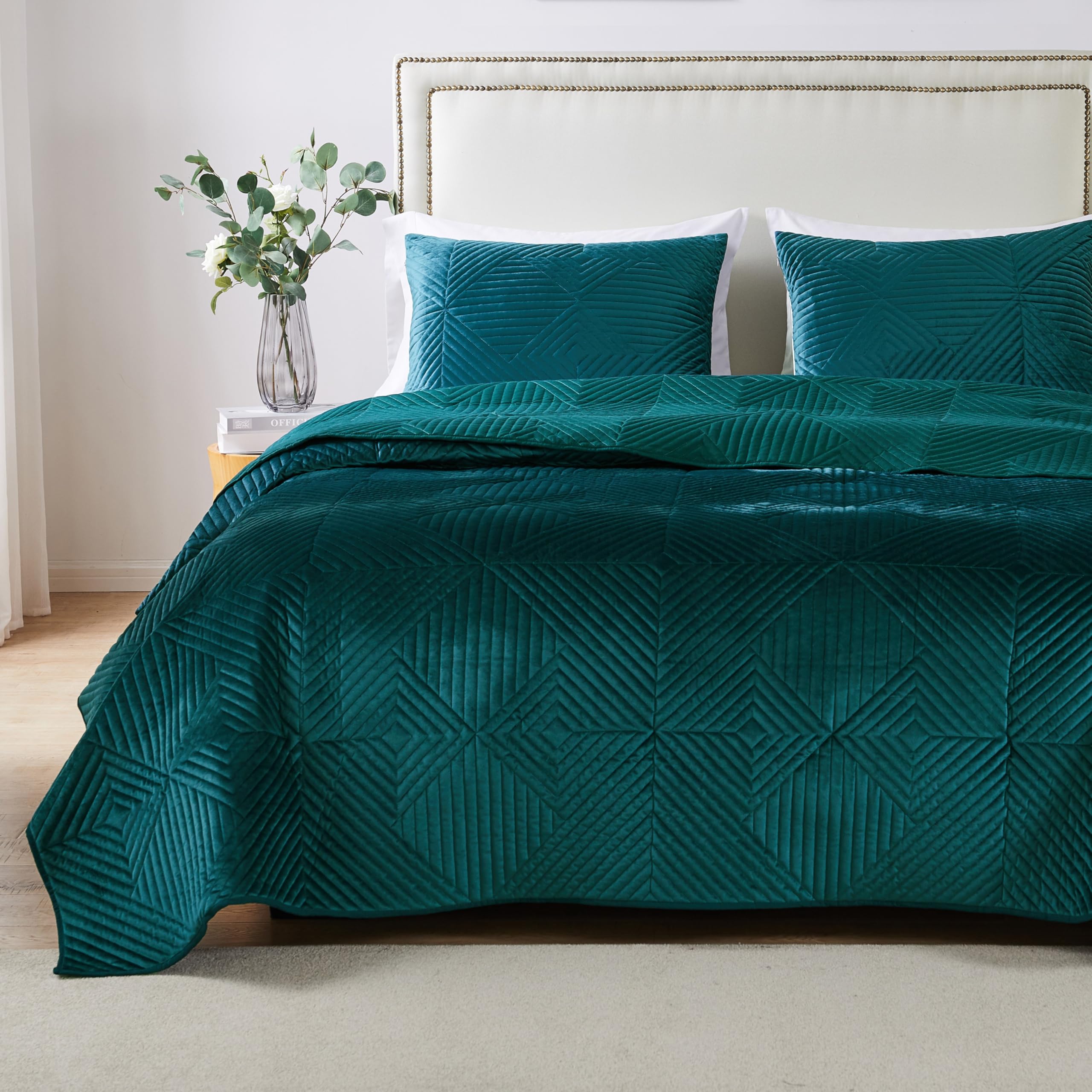 Greenland Home Riviera Velvet Finely Stitched Quilt Set, 3-Piece Full/Queen, Teal
