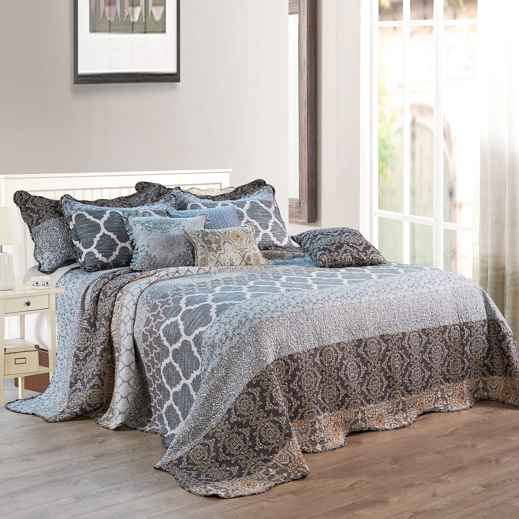 Home Soft Things 9 Piece Printed Striped Bedspread Set, Soft Lightweight Reversible Quilt Coverlet Bedding Set Cover for All Sea