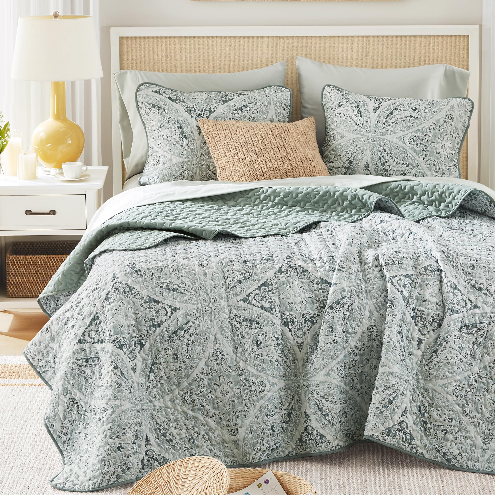 Comfort Spaces Boho Quilt Set King Reversible Vermicelli Quilting King Size Bed, All Season, Lightweight, Coverlet Winter Layer 