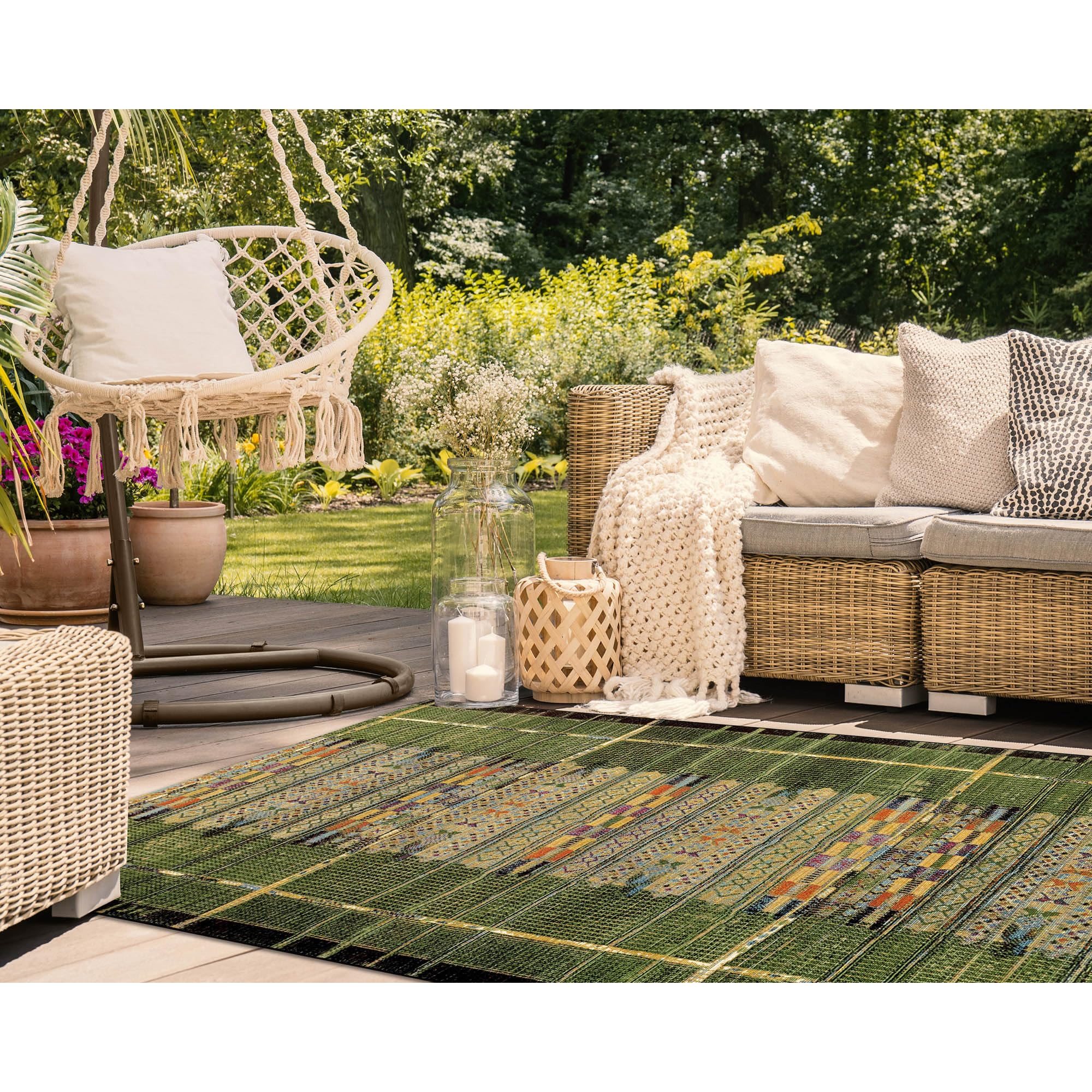Liora Manne Marina Indoor/Outdoor Power Loomed Synthetic Blend Low Profile Area Rug - Traditional Geometric Casual Southwestern 