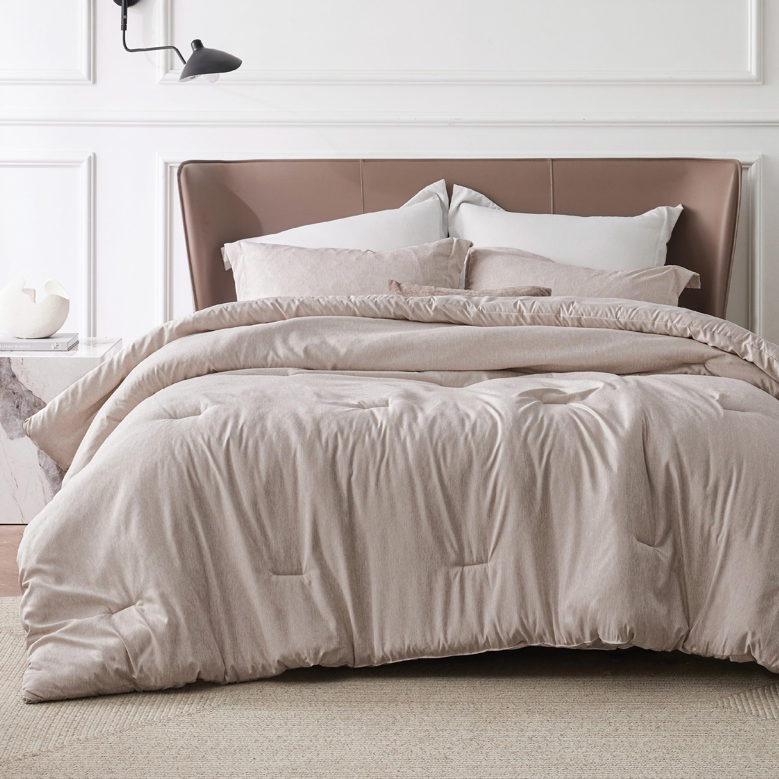 Bedsure Queen Comforter Set - Warm Taupe Soft Bedding for All Seasons, Cationic Dyed Bed Set, 3 Pieces, 1 Queen Size Comforter (
