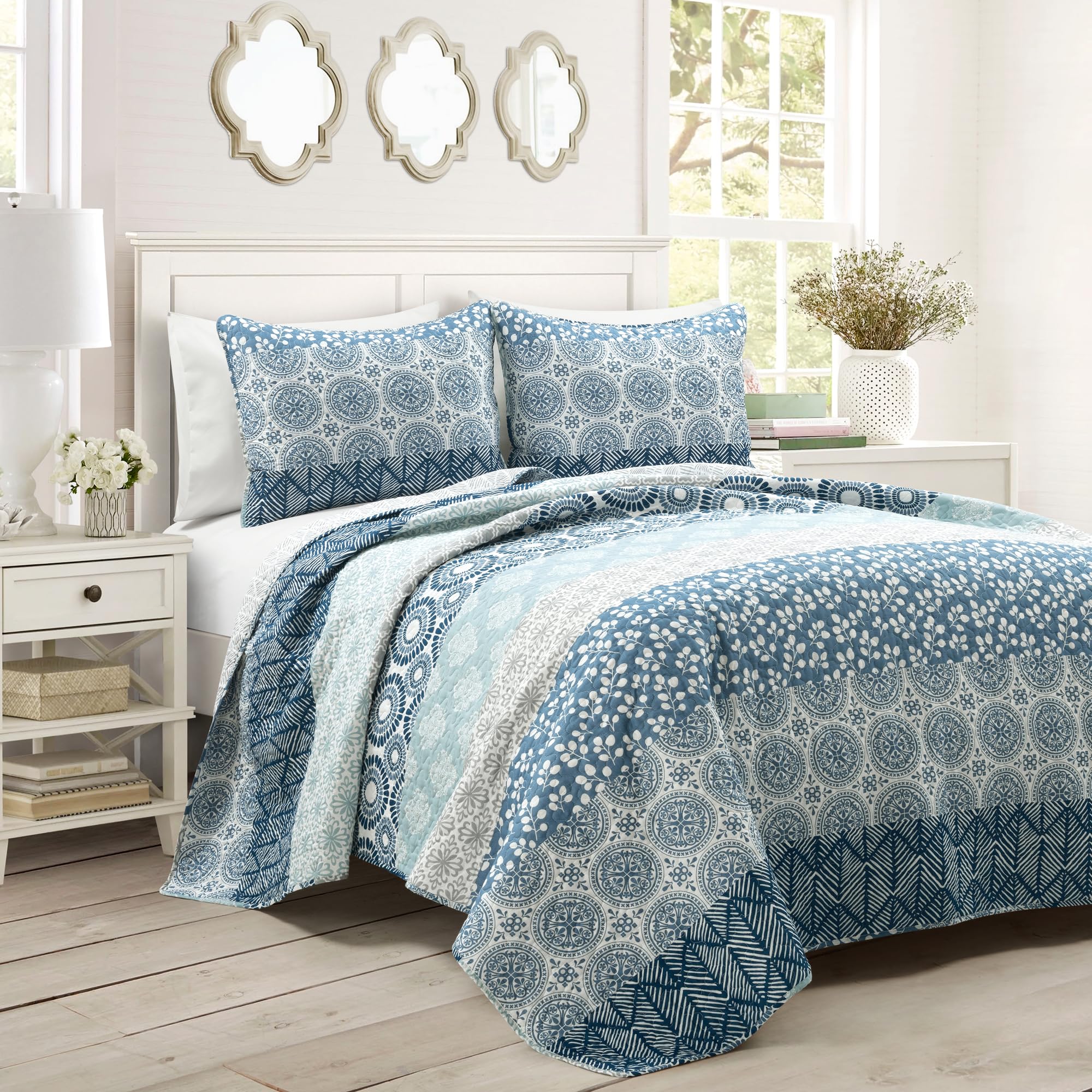 Lush Decor Bohemian Stripe Reversible Cotton Quilt Set, 3 Piece Set, Full/ Queen, Navy & Blue - Striped Bedding Set - Blue Quilt