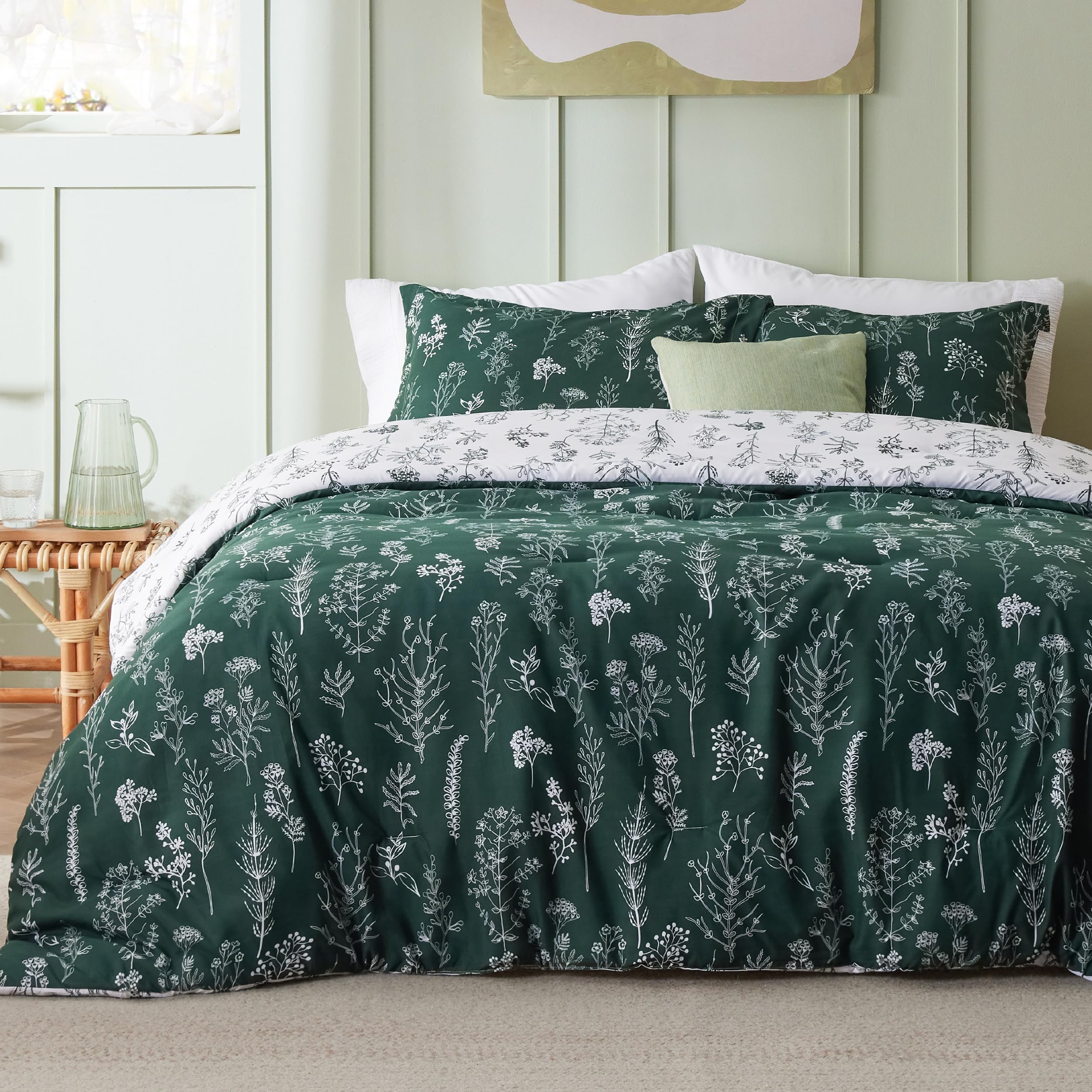 Bedsure Full Comforter Set - Emerald Comforter, Cute Floral Bedding Comforter Sets, Gifts for Woman, 3 Pieces, 1 Soft Reversible