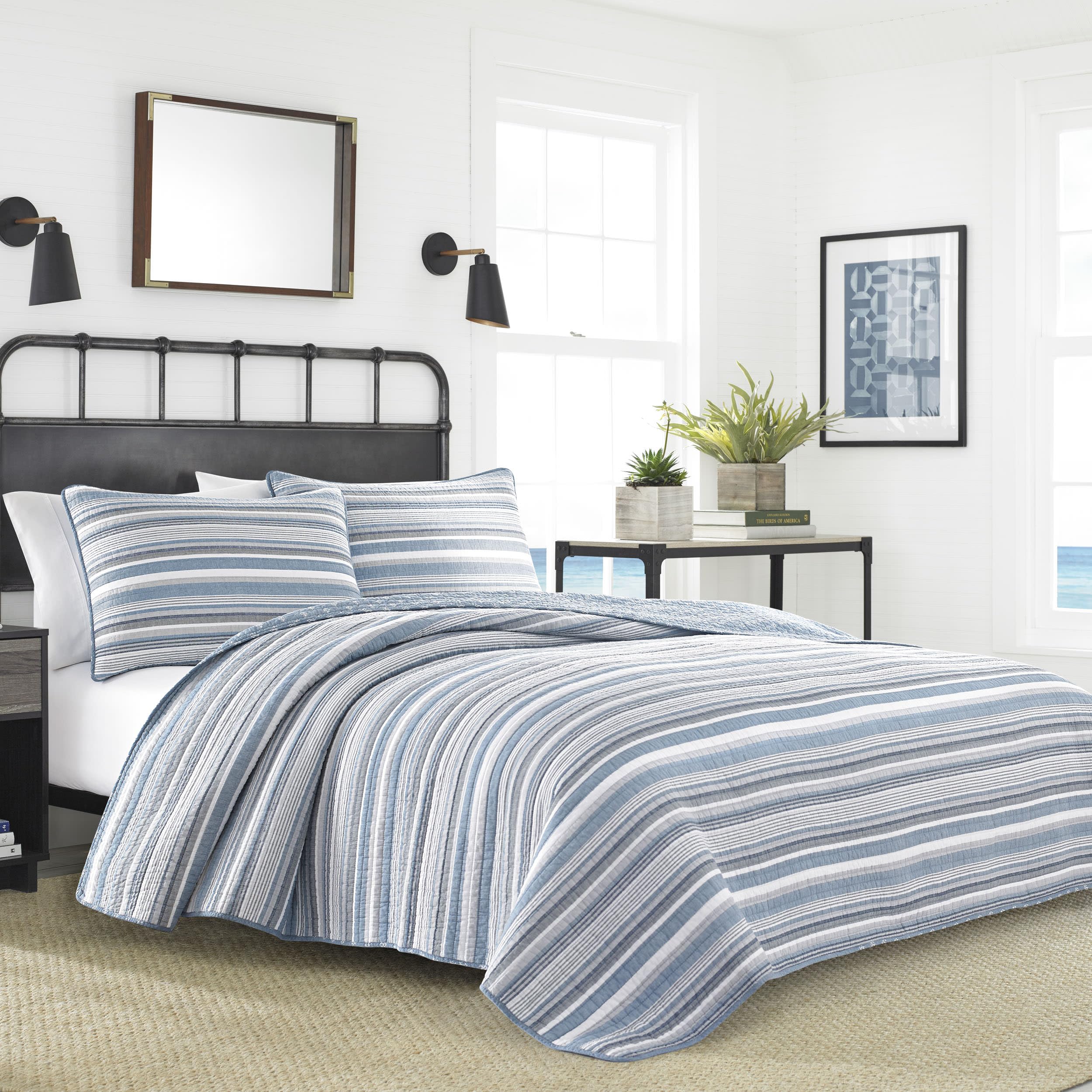 Nautica Quilt Set All Season Cotton Bedding with Matching Sham, Lightweight & Reversible, Twin, Jettison Grey/Blue/White