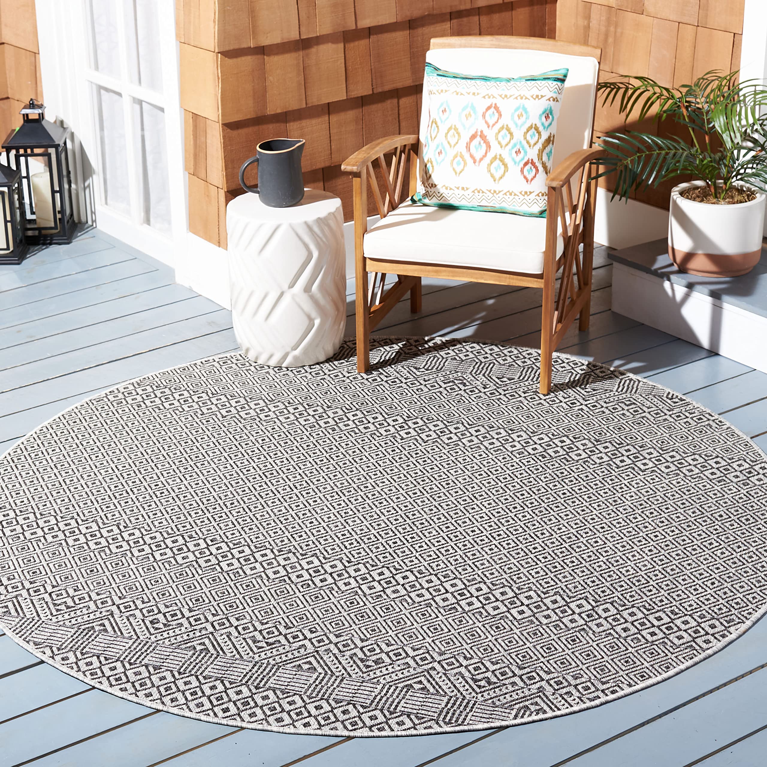 SAFAVIEH Courtyard Collection 71 Round Grey/Black CY8235 Indoor/ Outside Waterproof Easy cleansingPatio Backyard Mudroom Area M