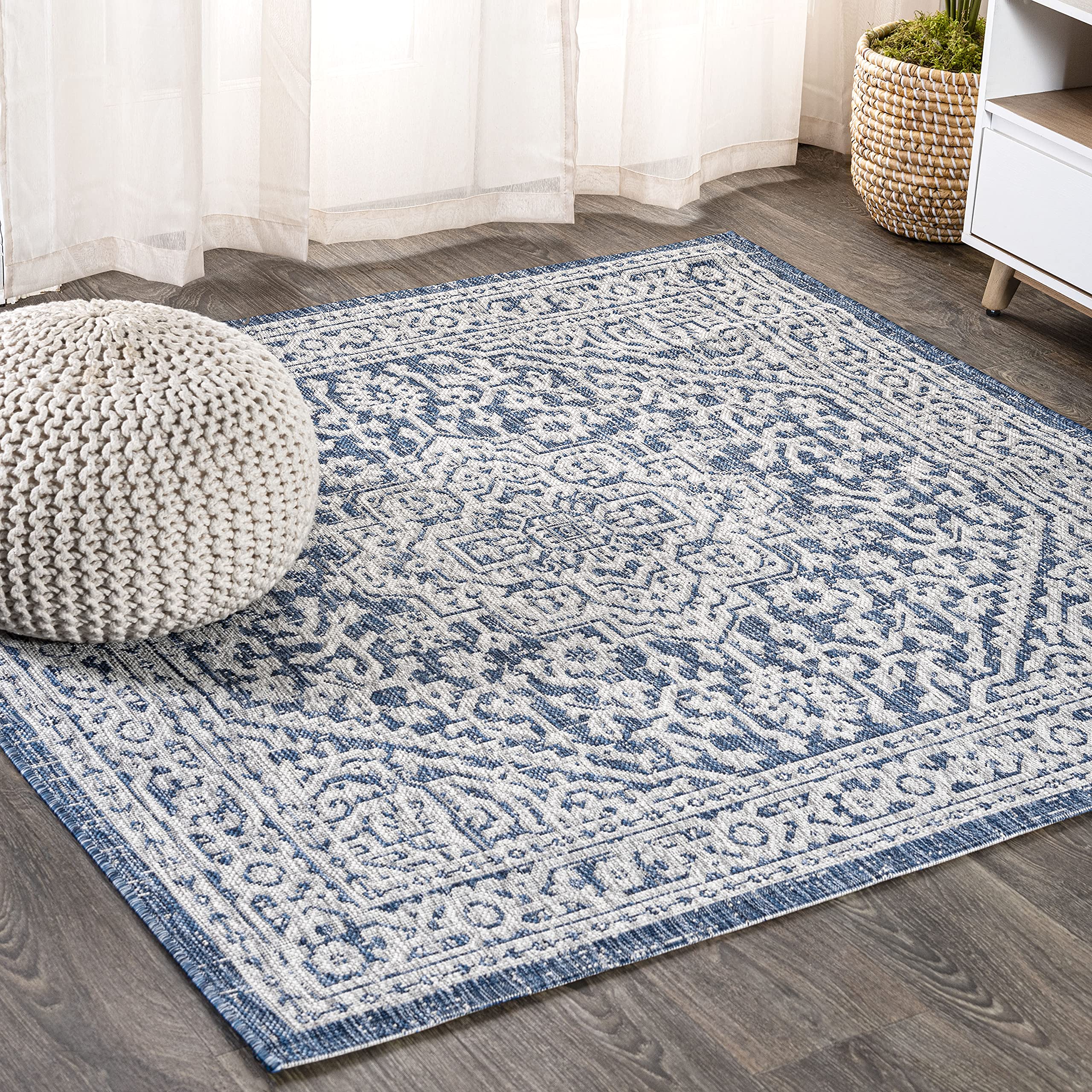 JONATHAN Y SMB101B-6SQ Sinjuri Medallion Textured Weave Navy/Gray 6 Square Indoor/Outdoor Area Rug, Pet Friendly, Non-Shedding,