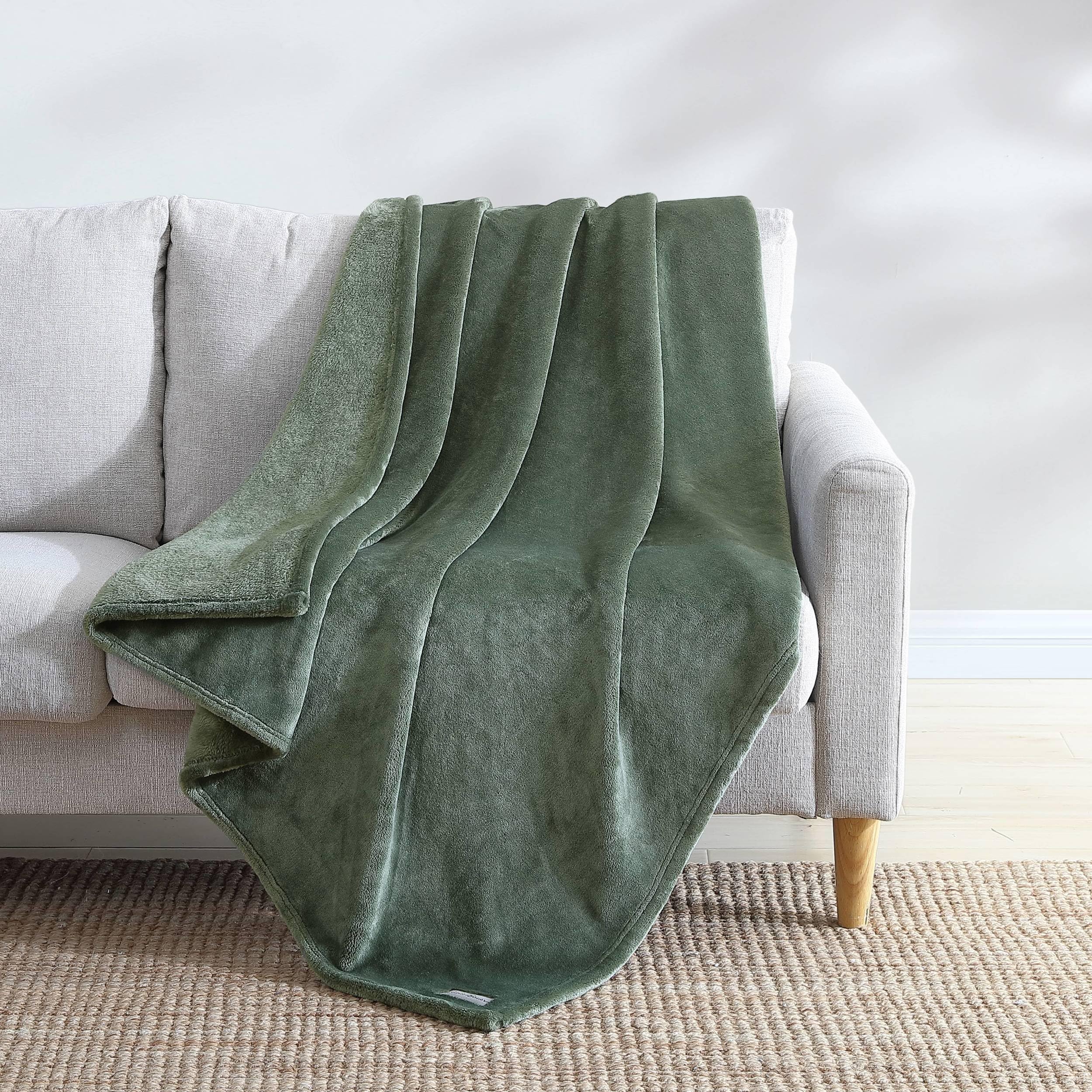 Eddie Bauer - Blanket, Super Soft Reversible Sherpa & Brushed Fleece Bedding, Throw Blankets for Couch, Ideal for Lounging (Ultr