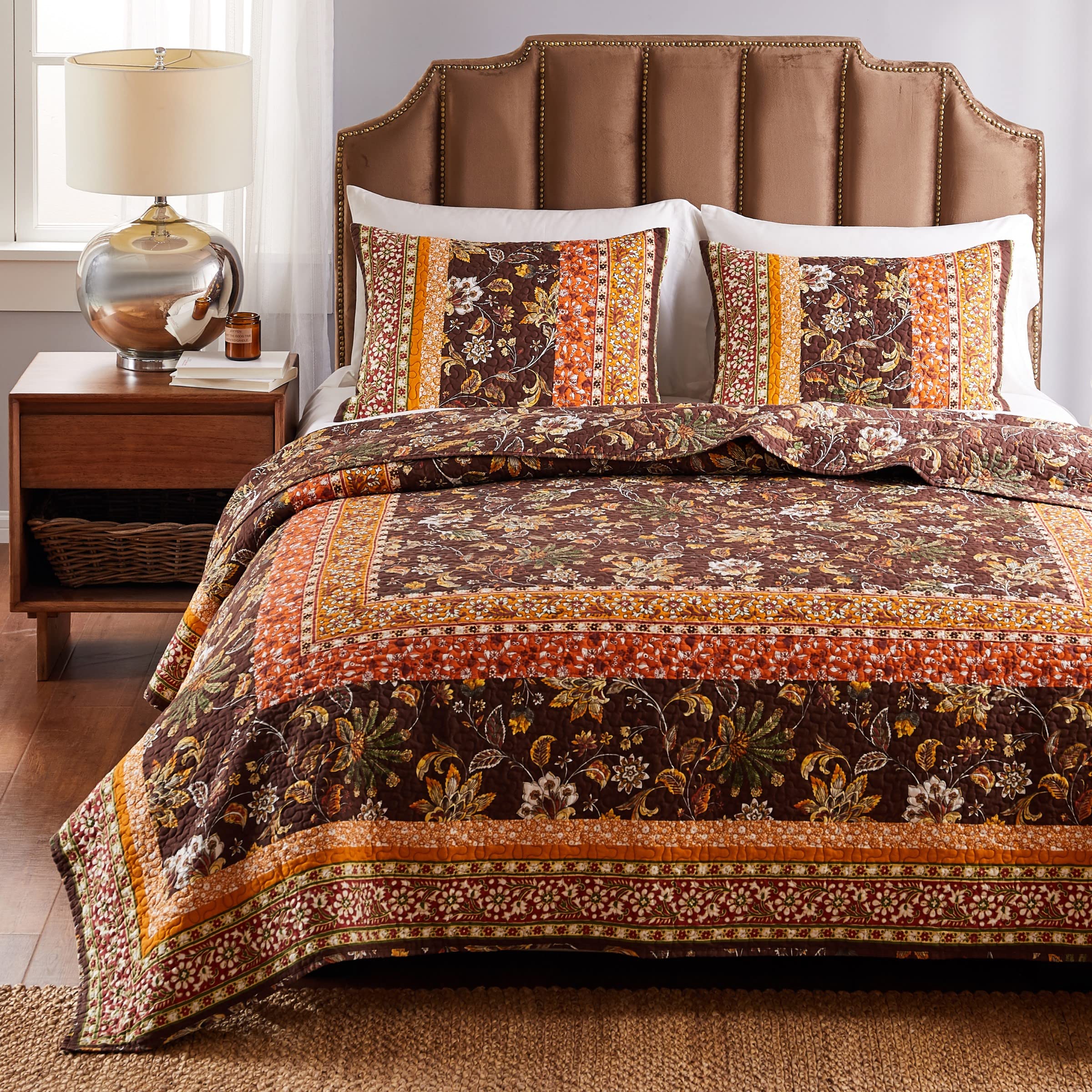 Greenland Home Barefoot Bungalow Audrey Reversible Quilt Set, 3-Piece King/Cal King, Chocolate
