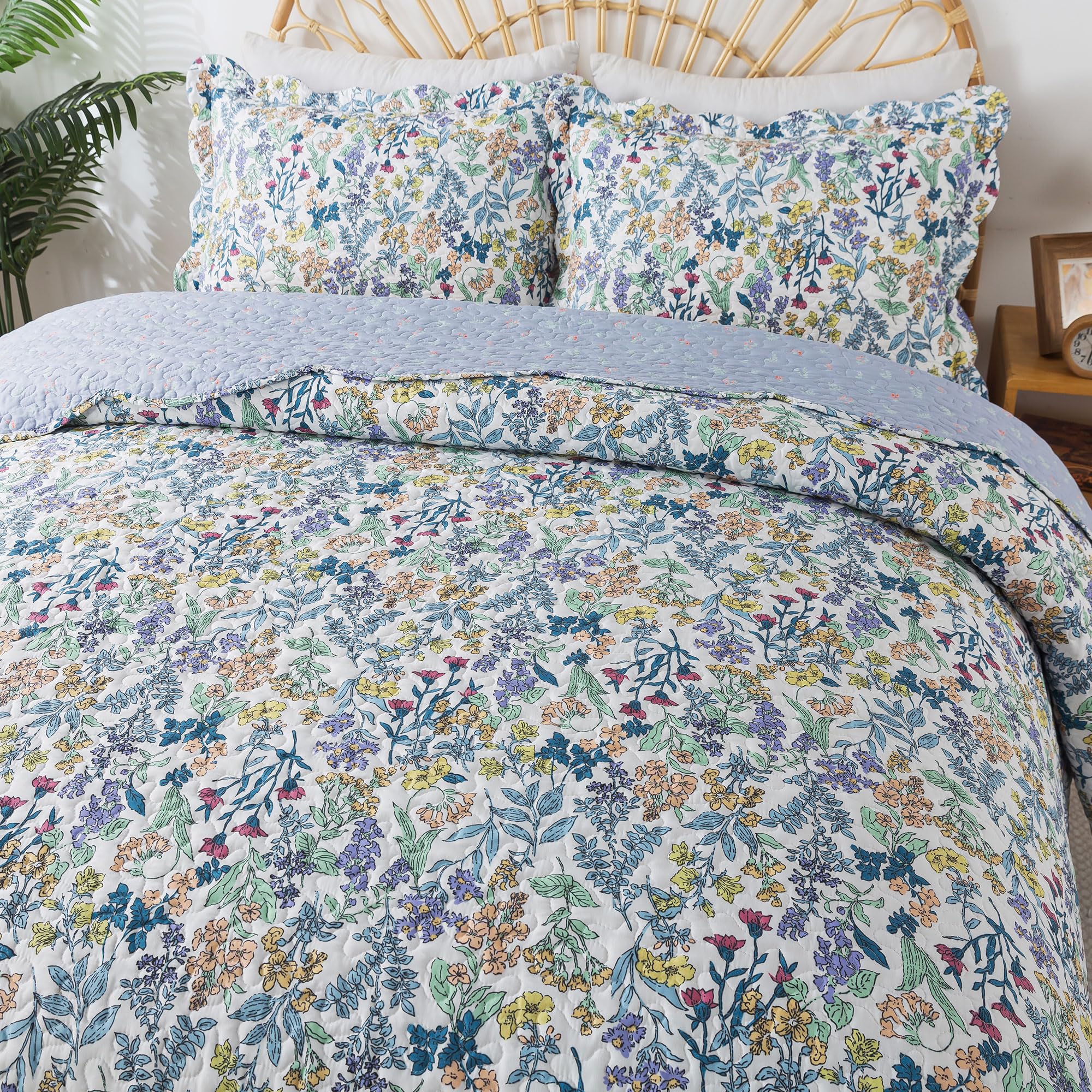 HoneiLife Quilt Sets Queen Size - Floral Quilt 3-Piece,Botanical Bedspreads Wildflower Coverlets for Queen Bed,Microfiber Bed Co