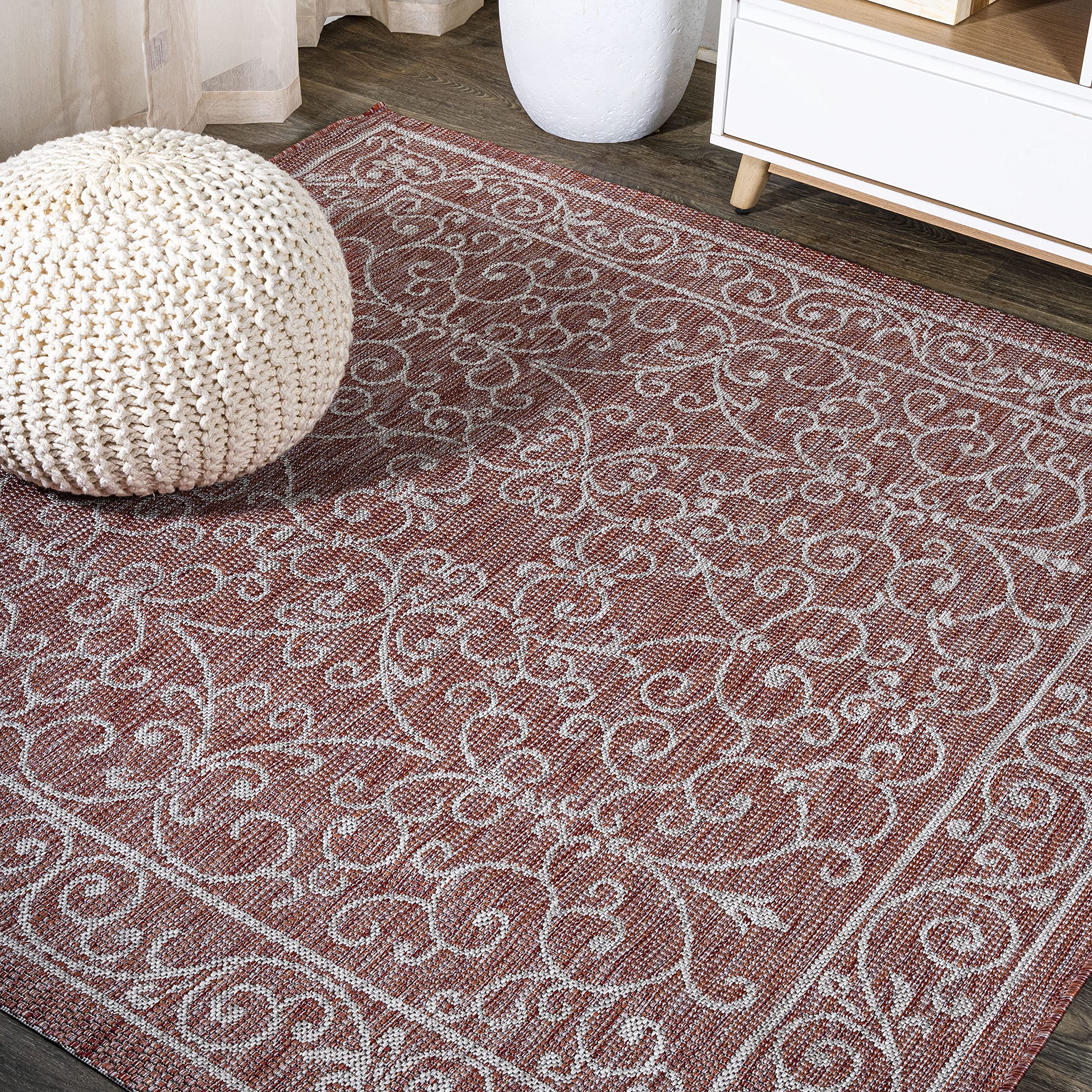 JONATHAN Y Vintage Filigree Indoor Outdoor Square Area Rug 5X5 Red/Beige, Charleston Textured Weave for Backyard, Patio, Porch, 